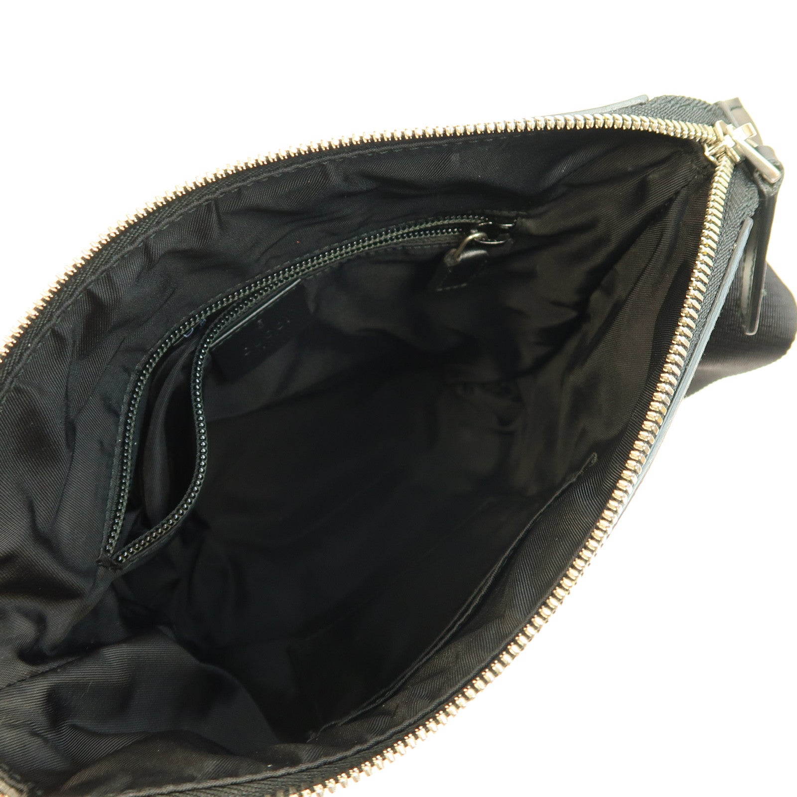 GUCCI 帆布Shoulder Crossbody Bag銀扣肩背袋黑色