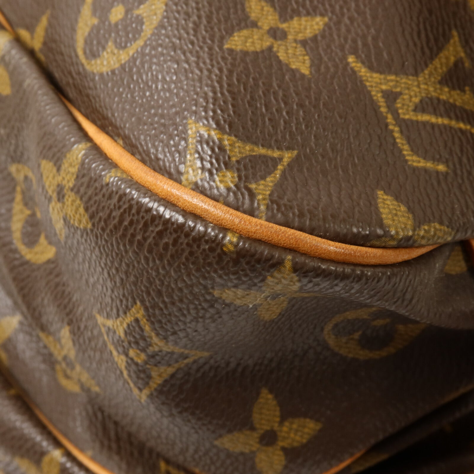 LOUIS VUITTON Monogram Saumur 30肩背袋