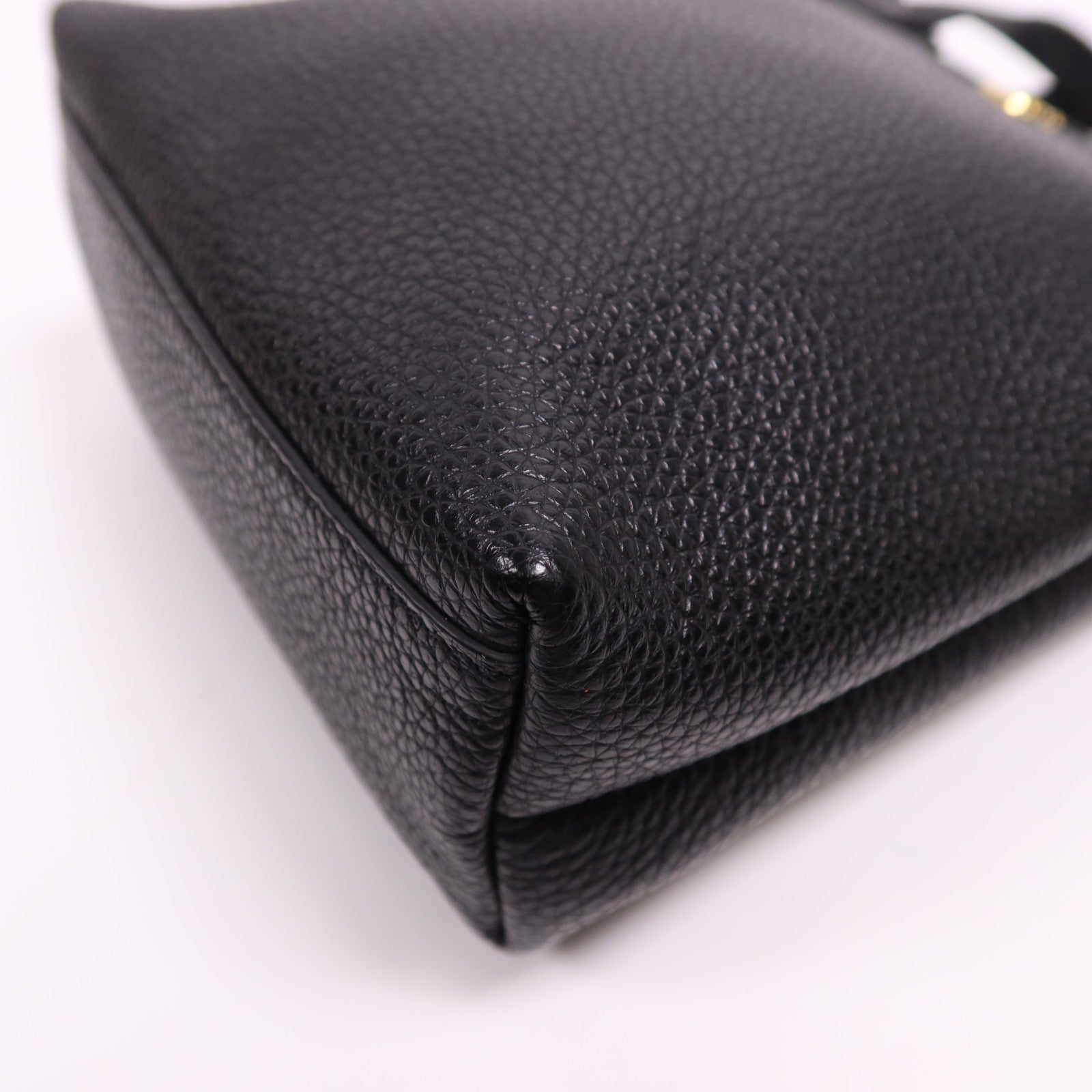 Salvatore Ferragamo 牛皮皮革2 Way Shoulder Bag金扣肩背袋