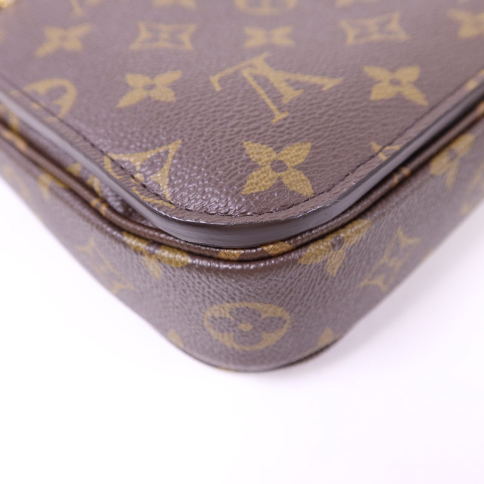 LOUIS VUITTON Monogram Pochette Metis MM金扣手挽肩背兩用袋