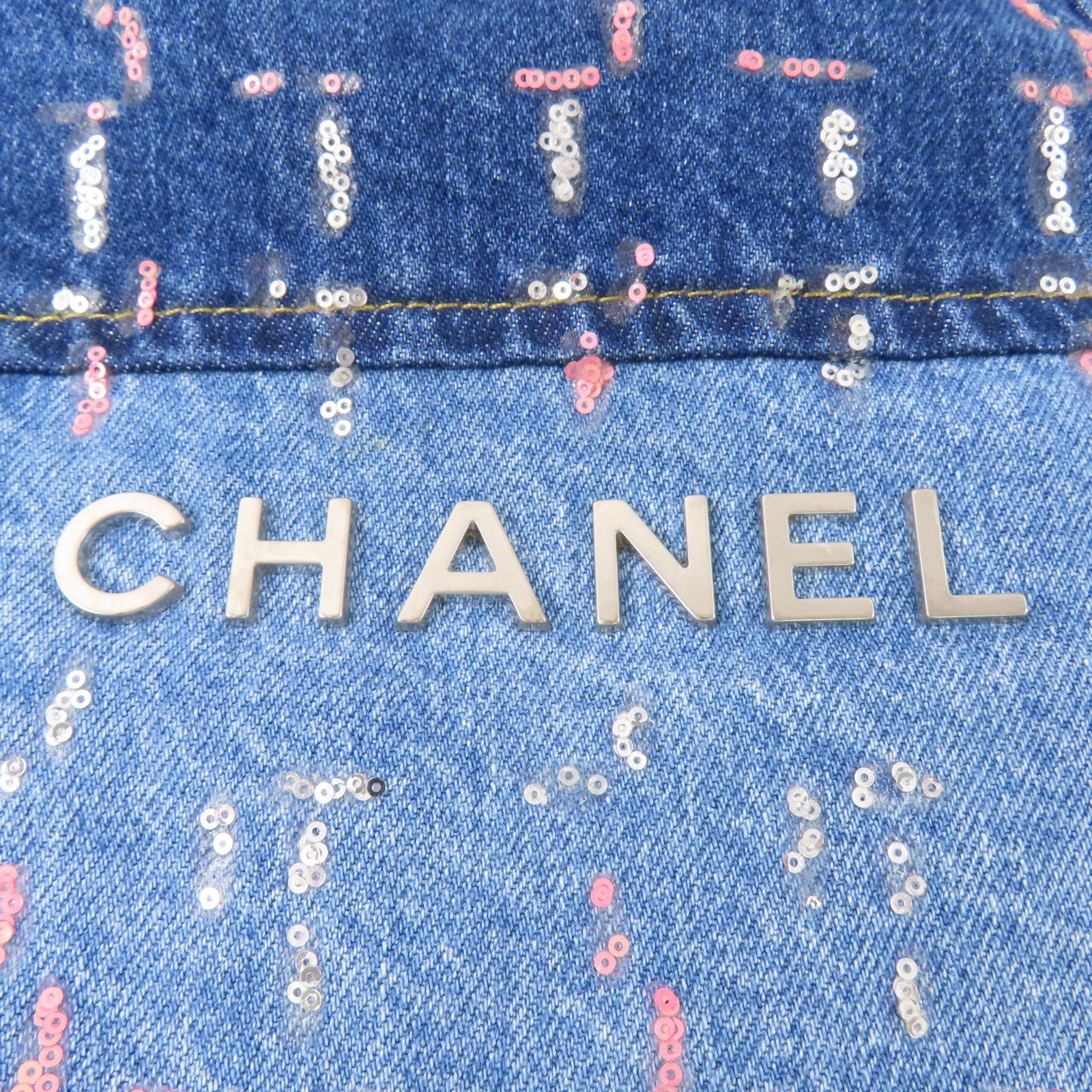 CHANEL 牛仔布/亮片Chanel 22銀扣肩背袋