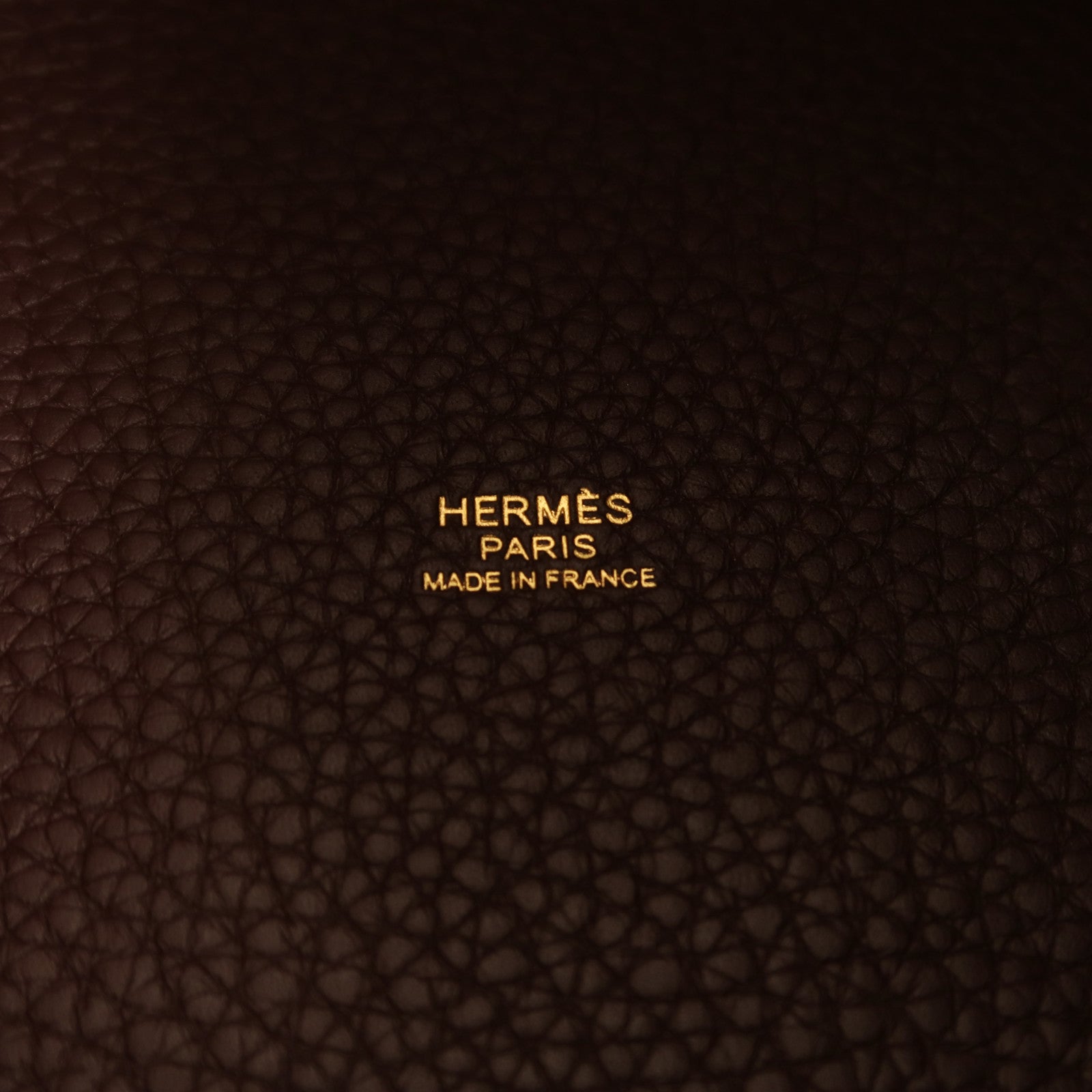 HERMES Clemence皮革Picotin MM金扣手挽袋Rouge Sellier