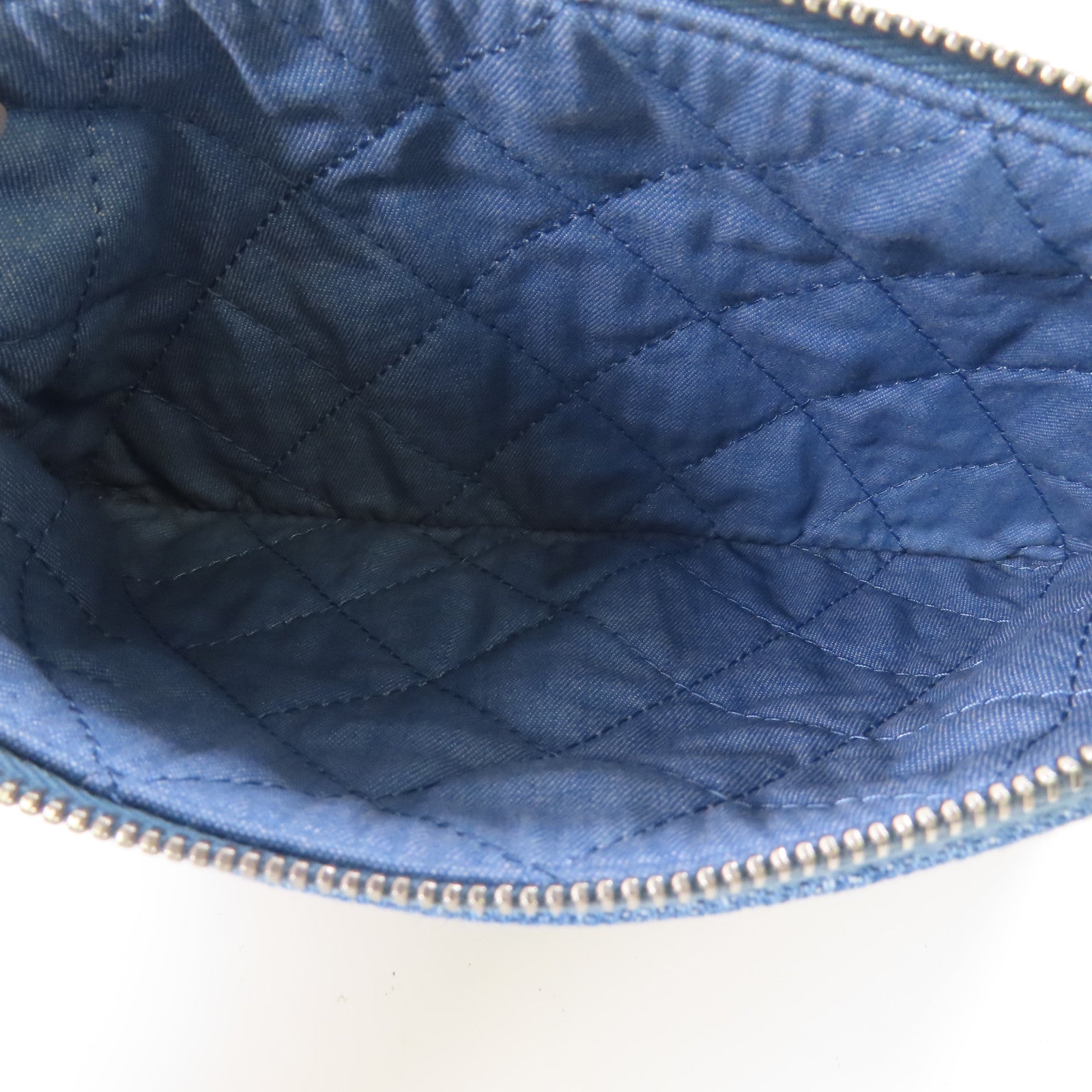 CHANEL 牛仔布/亮片Chanel 22銀扣肩背袋