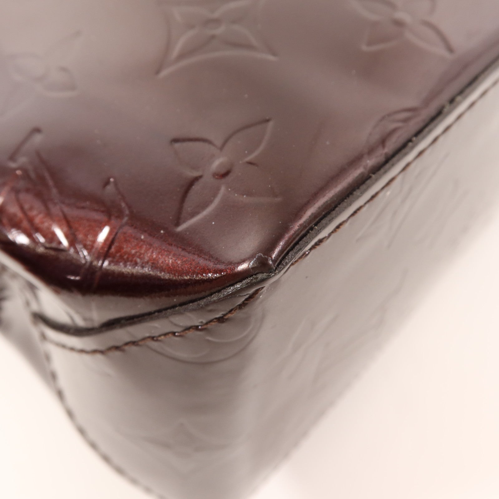 LOUIS VUITTON Monogram Vernis Reade PM金扣手挽袋