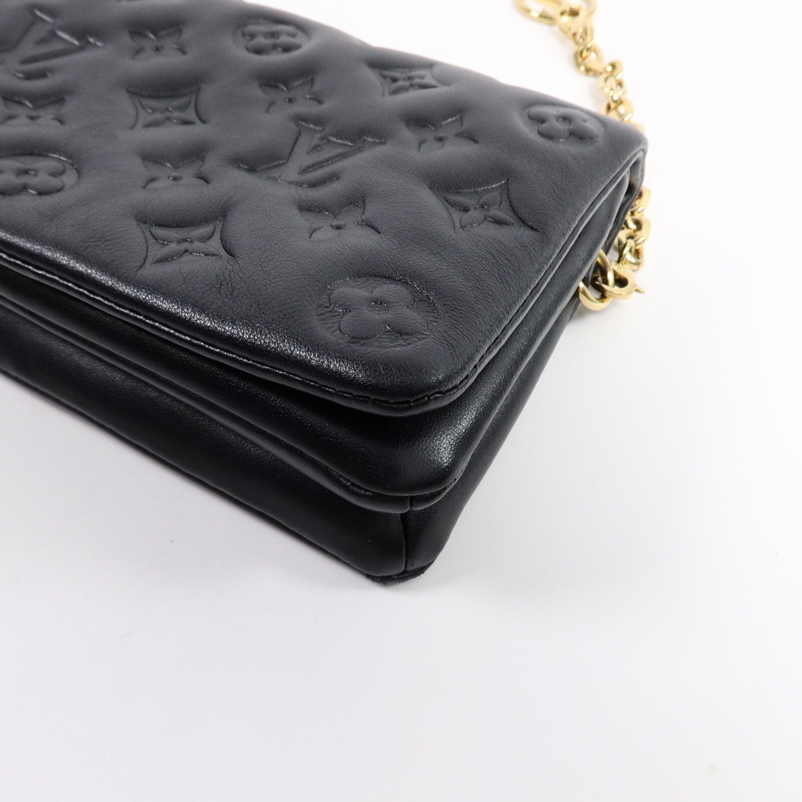 LOUIS VUITTON Monogram Lambskin Pochette Coussin鏈帶肩背袋