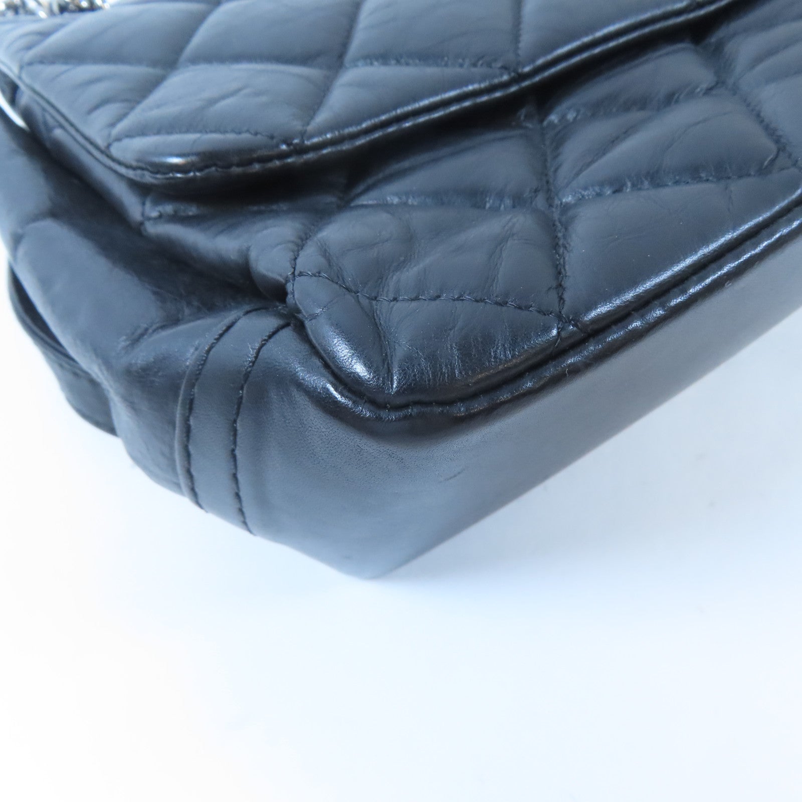 CHANEL 【激減優惠】菱格牛皮皮革Chain Shoulder銀扣鏈帶肩背袋黑色