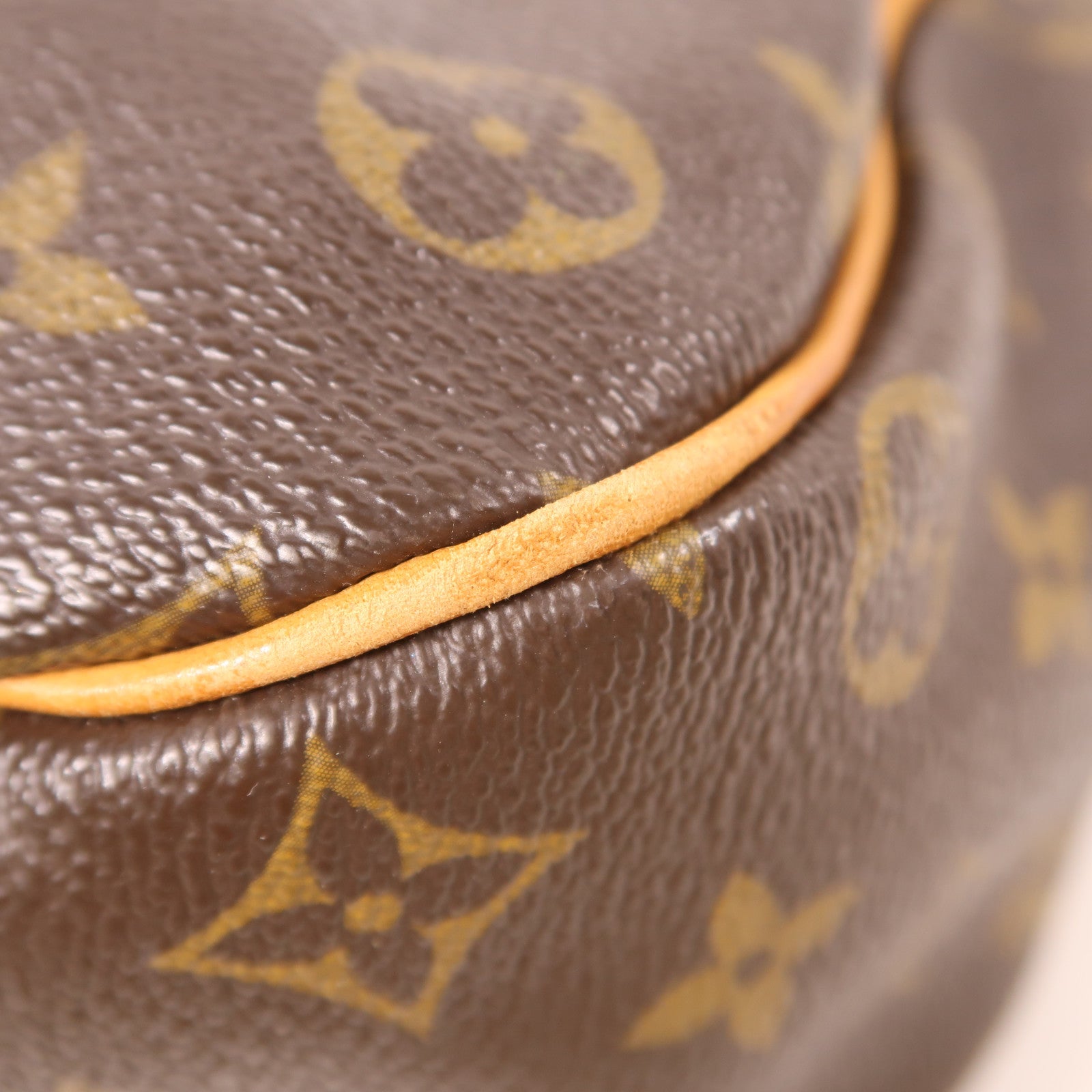 LOUIS VUITTON Monogram Galliera PM金扣肩背袋