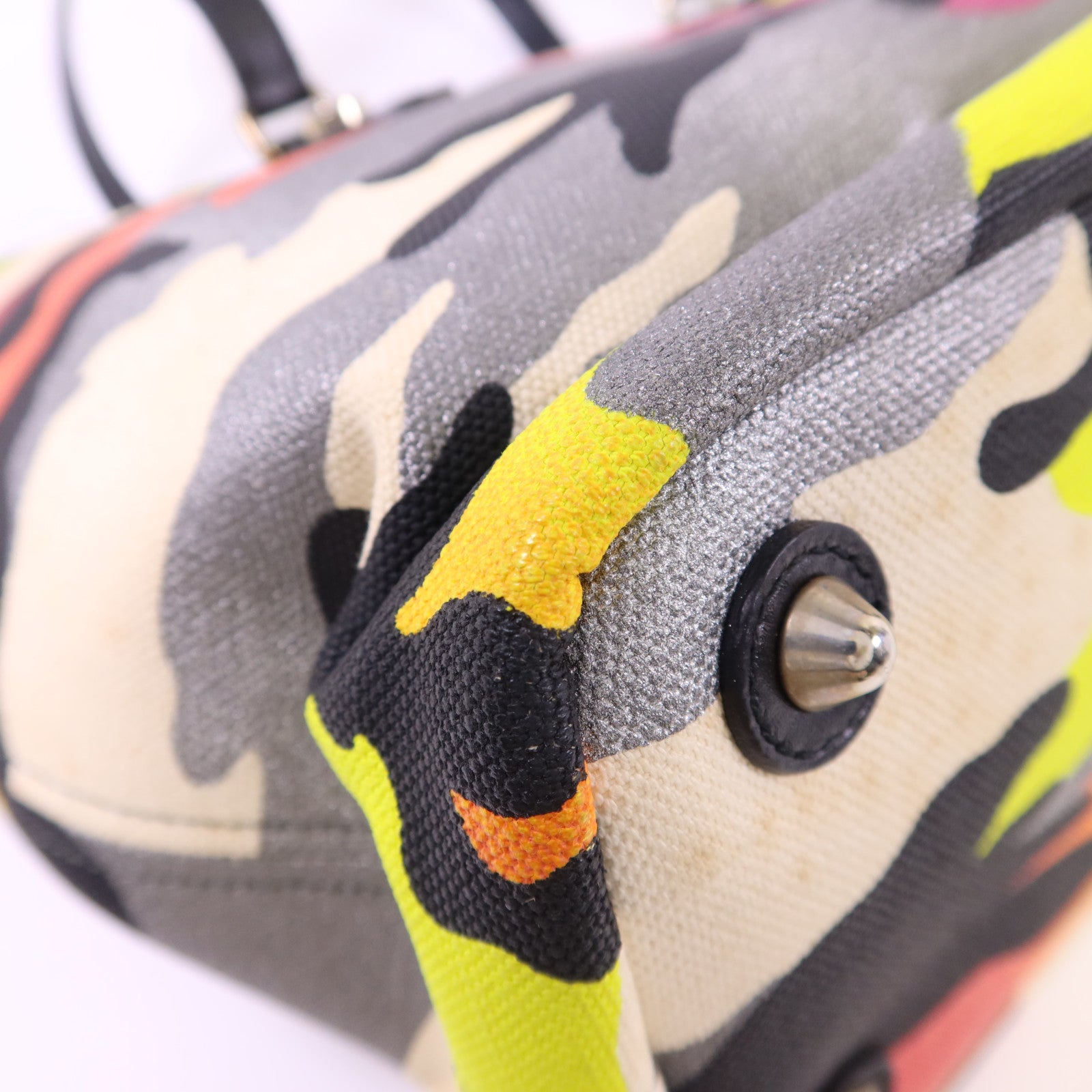 Dior 帆布Dior X Anselm Reyle銀扣肩背袋