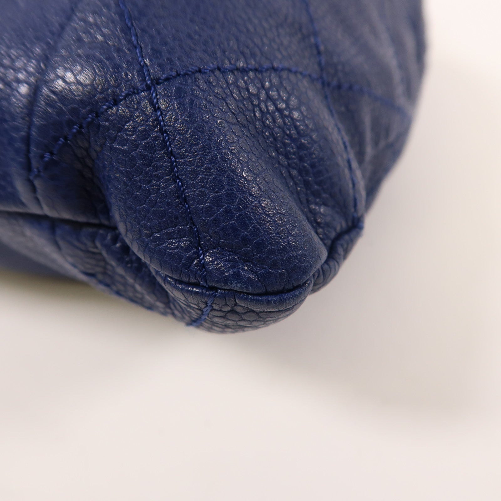 CHANEL 牛皮皮革Chain Shoulder銀扣鏈帶肩背袋