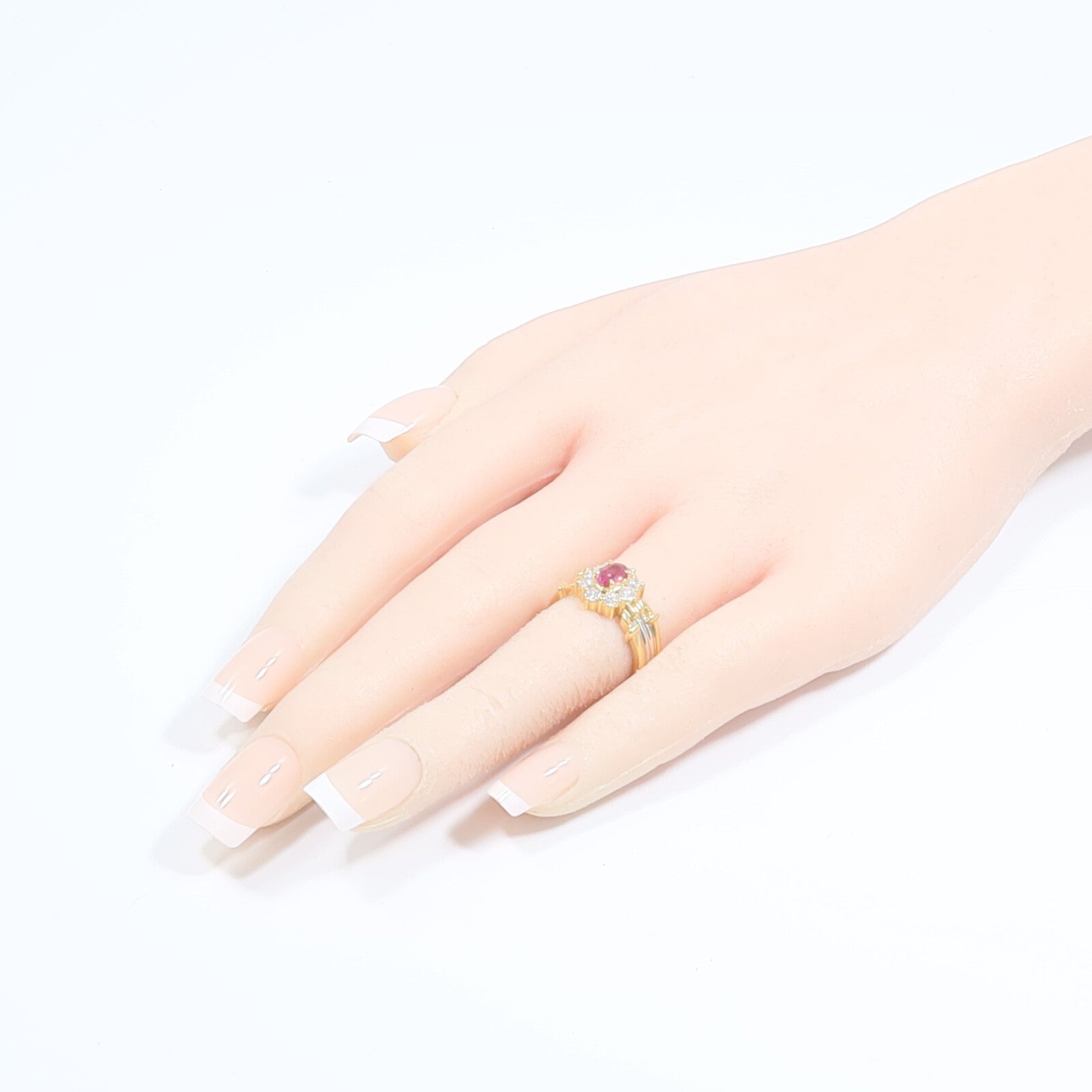 JEWELRY 18K黃金/PT900鉑金Ruby Diamond Ring紅寶石/鑽石戒指