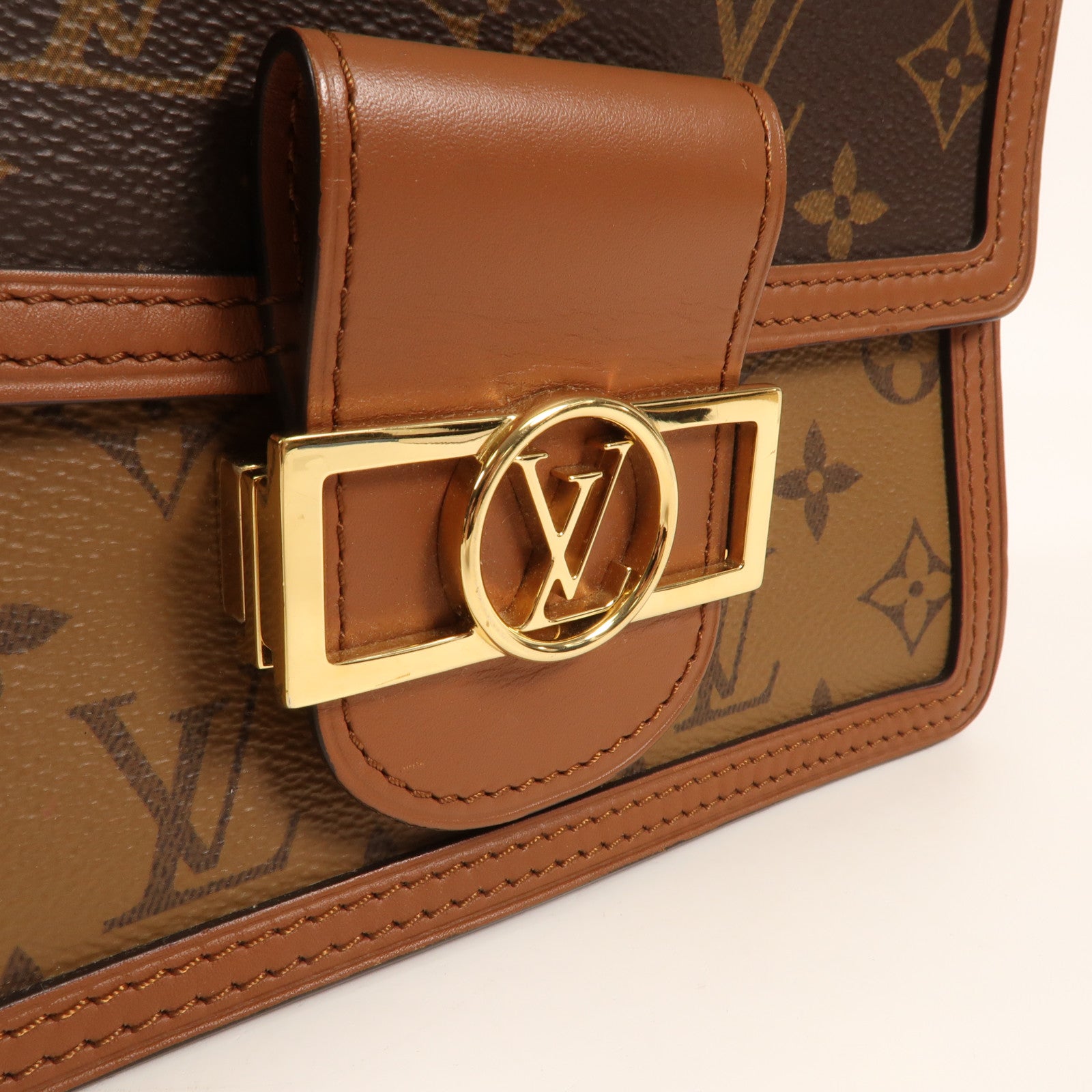 LOUIS VUITTON Monogram Reverse Mini Dauphine肩背袋