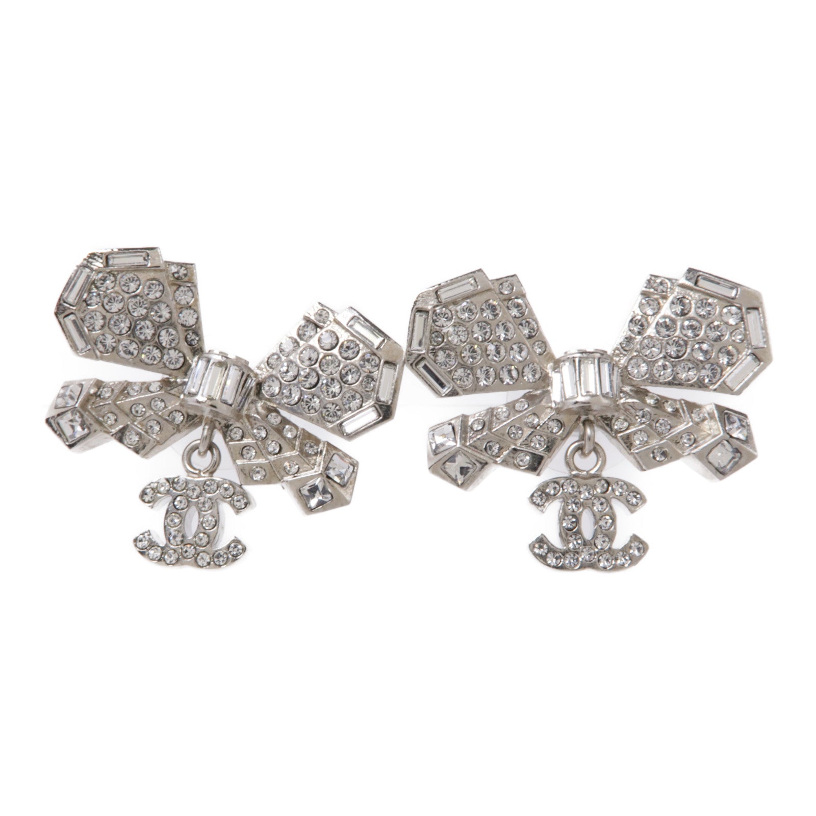 CHANEL CC Earrings Metal