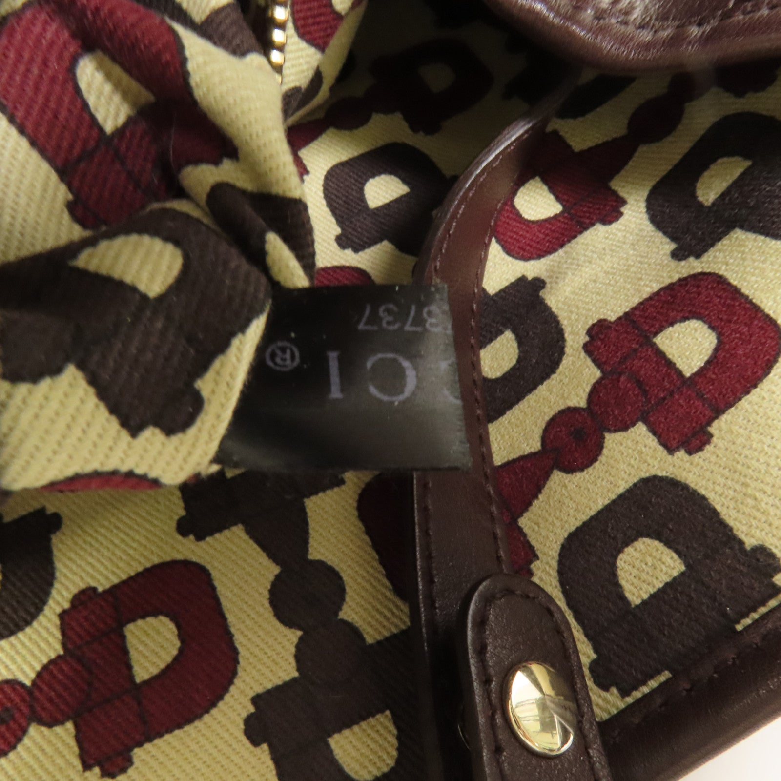 GUCCI 牛皮皮革Pelham金扣肩背袋