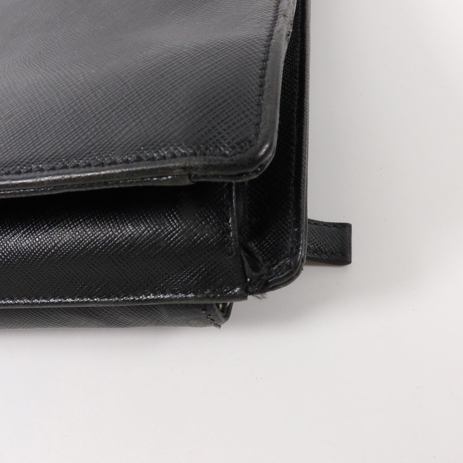 PRADA Saffiano Travel Zip Pocket Briefcase手挽袋