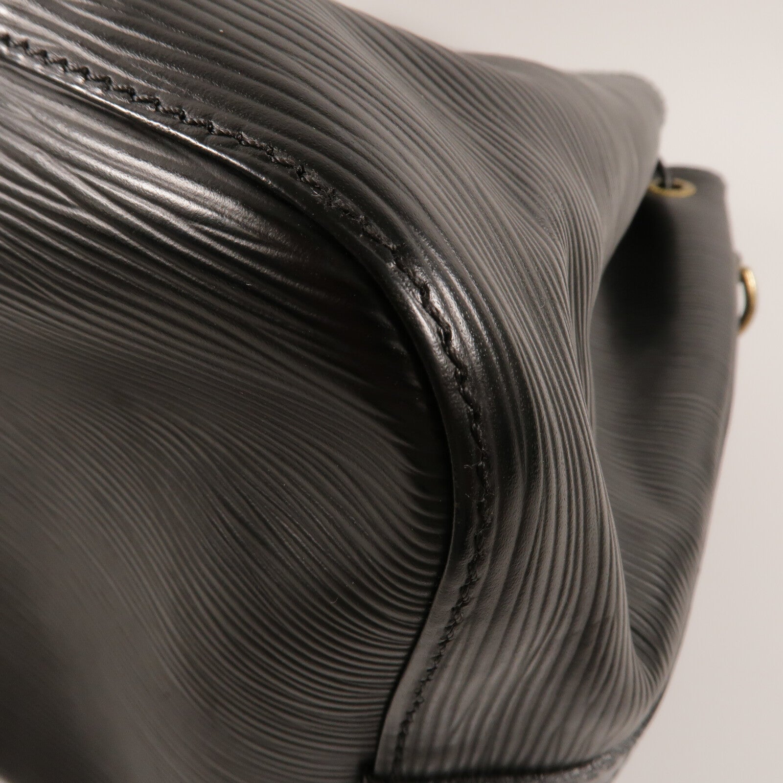 LOUIS VUITTON Epi Noe肩背袋