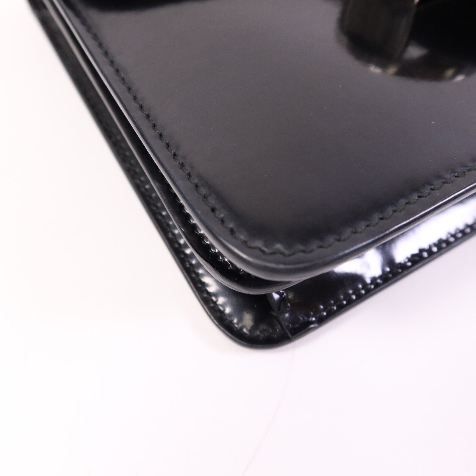GUCCI 【激減優惠】皮革Interlocking Small銀扣肩背袋