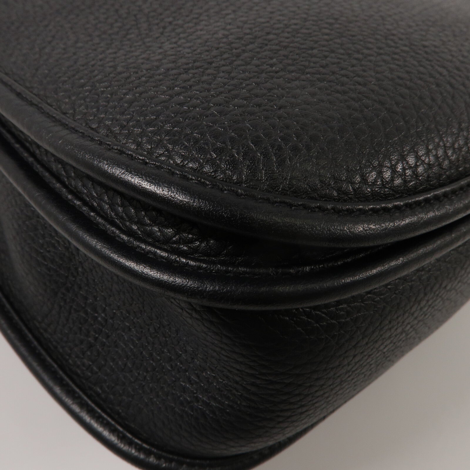 HERMES Clemence皮革Evelyne PM肩背袋Noir