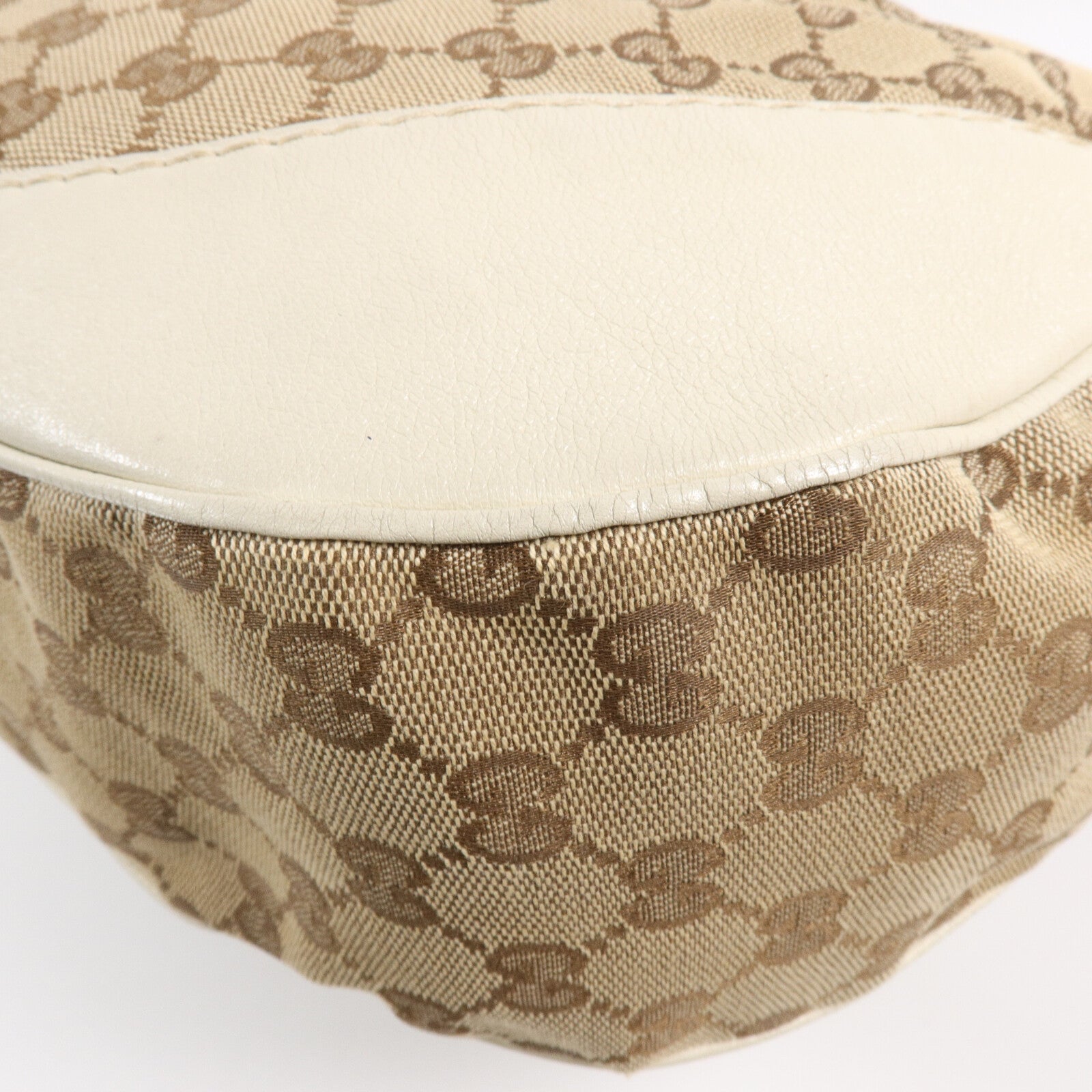 GUCCI 帆布Charlotte GG肩背袋