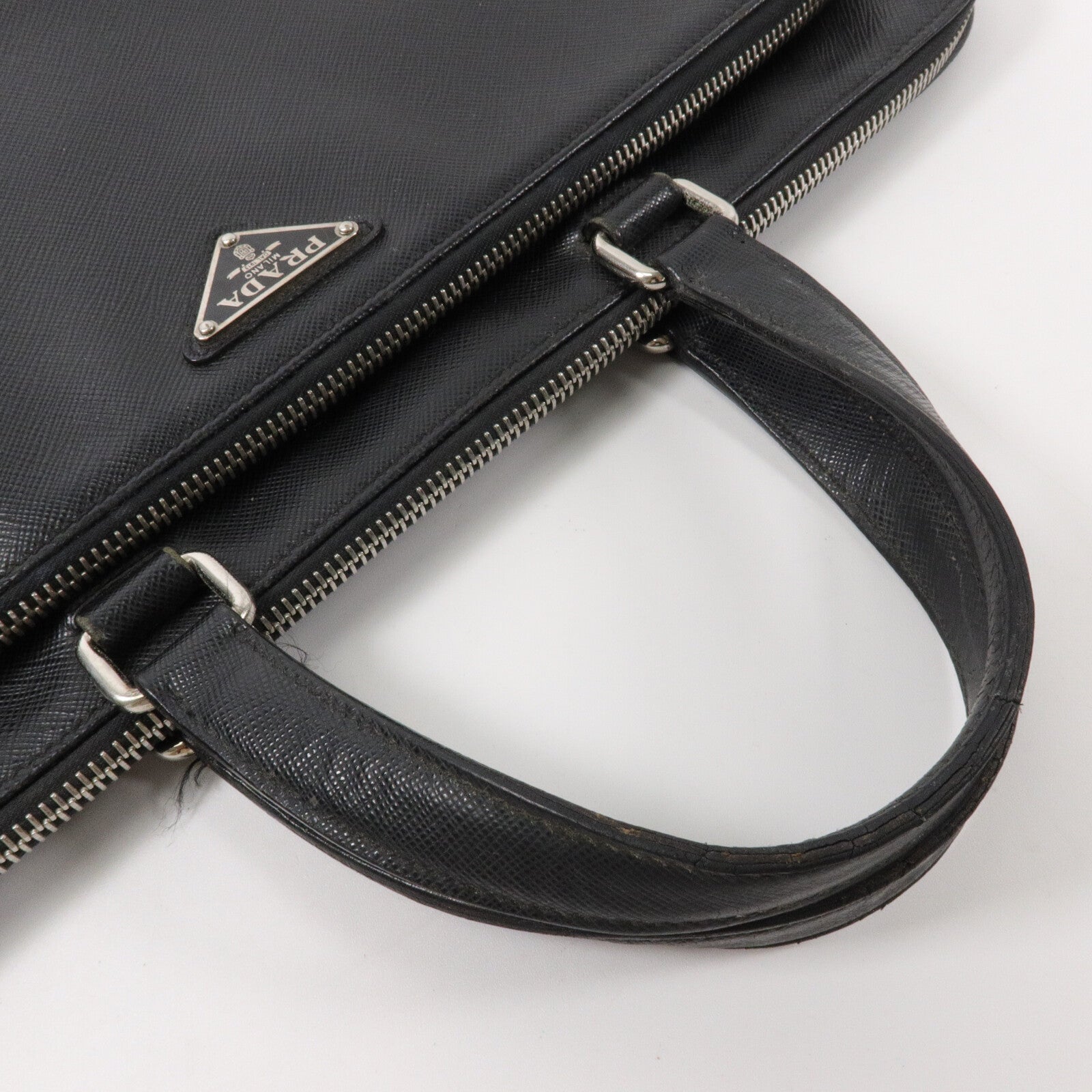 PRADA Saffiano Travel Zip Pocket Briefcase手挽袋
