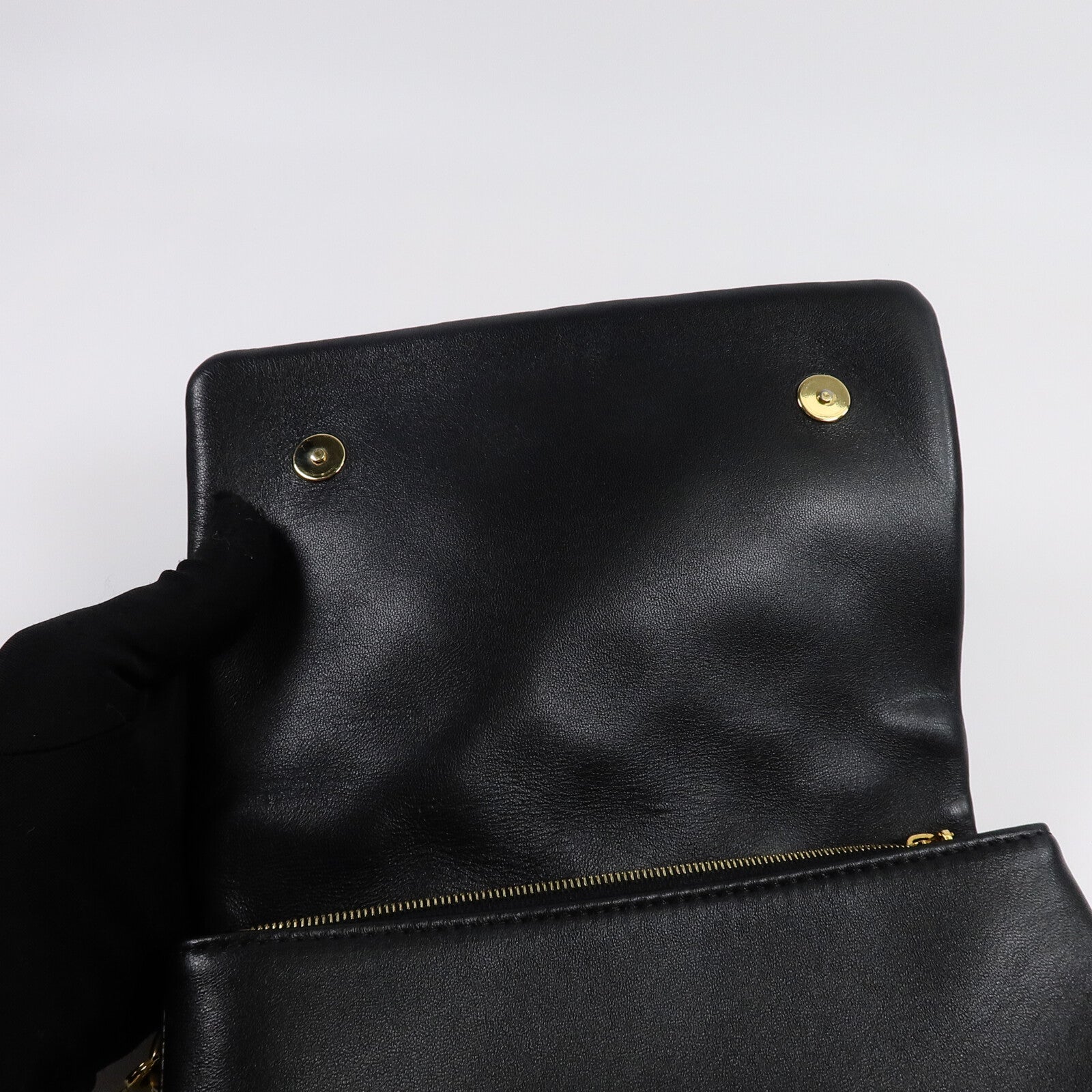 LOUIS VUITTON Monogram Lambskin Pochette Coussin鏈帶肩背袋