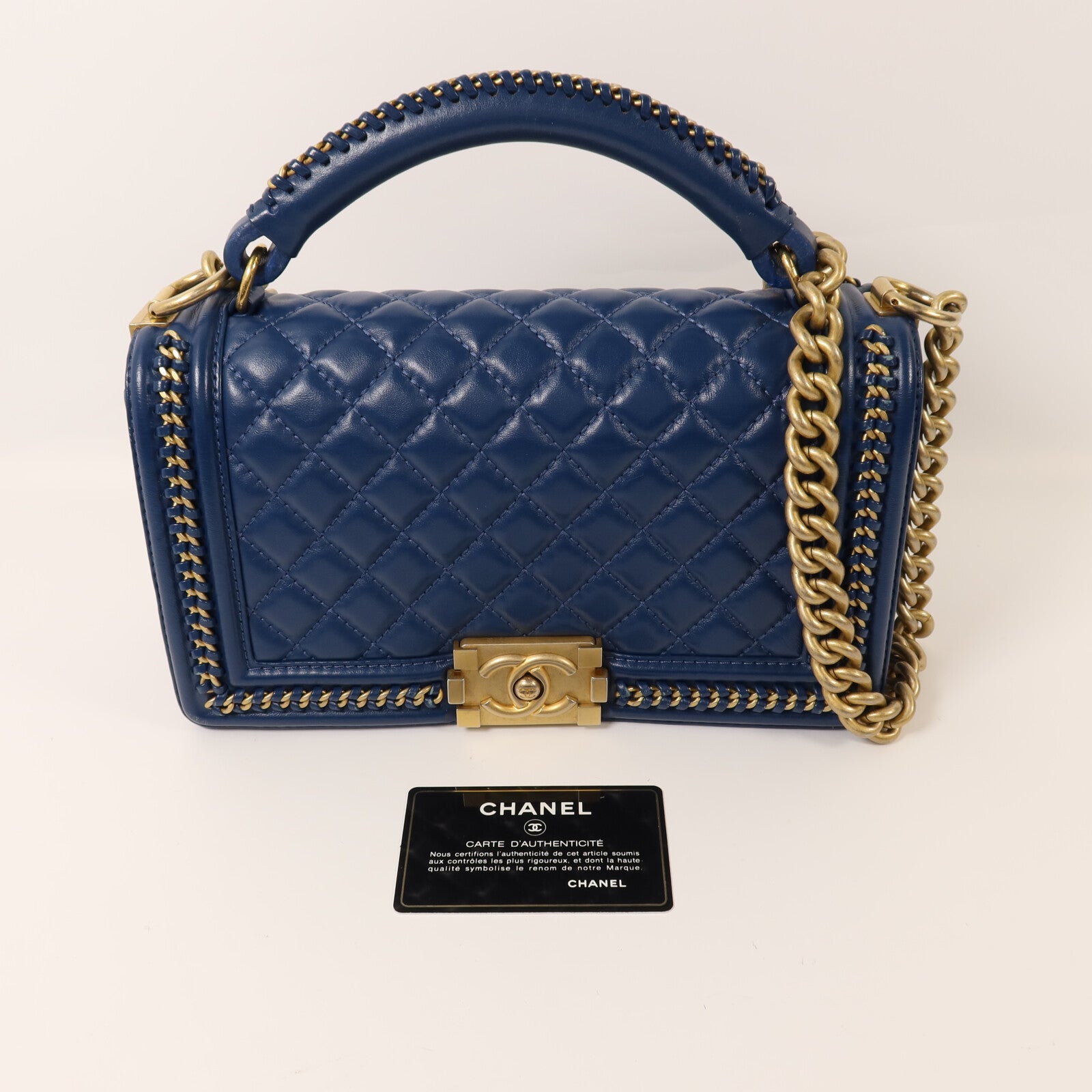 CHANEL 羊皮皮革Boy 25金扣鏈帶肩背袋