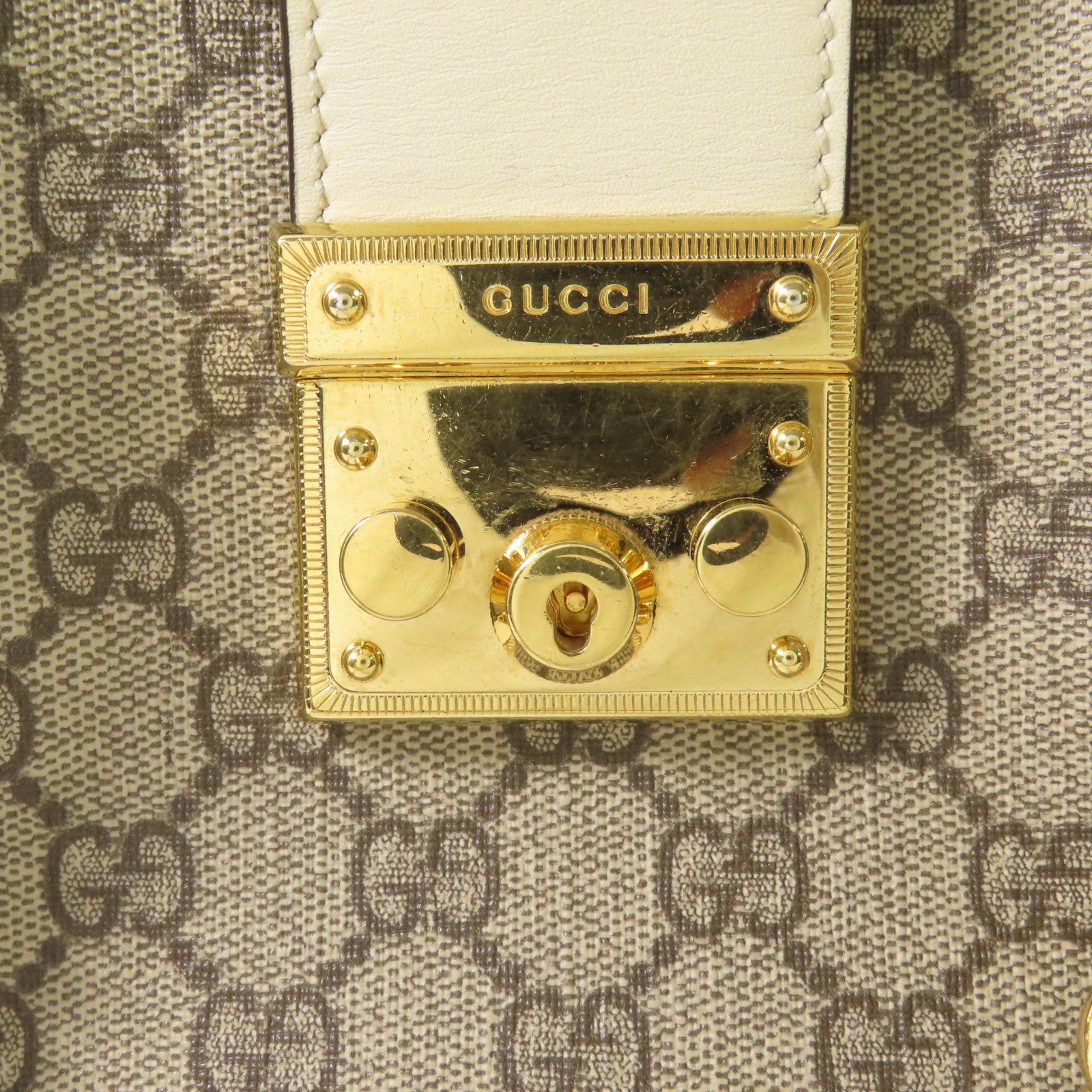 GUCCI 塗層帆布Padlock金扣肩背袋