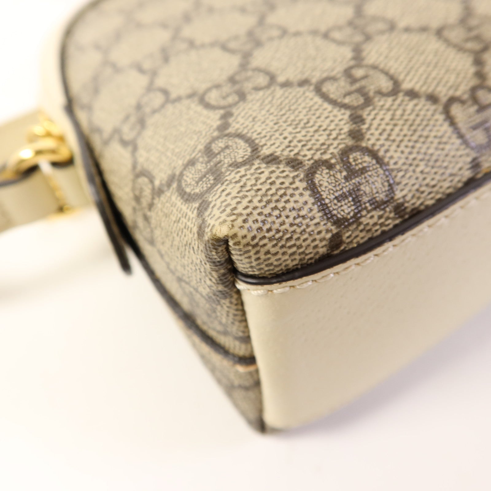 GUCCI 塗層帆布Shoulder Bag金扣肩背袋