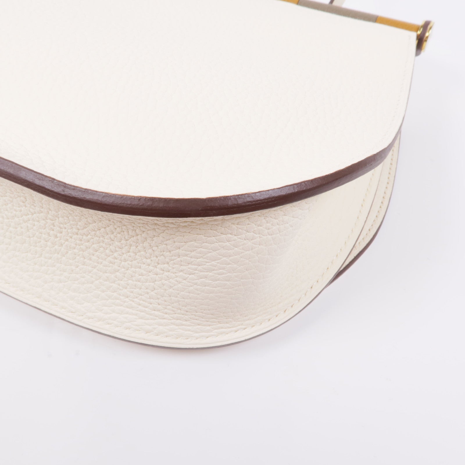 HERMES GHW Sac Saut Hermes 25 Shoulder Bag Taurillon Clemence Leather Nata