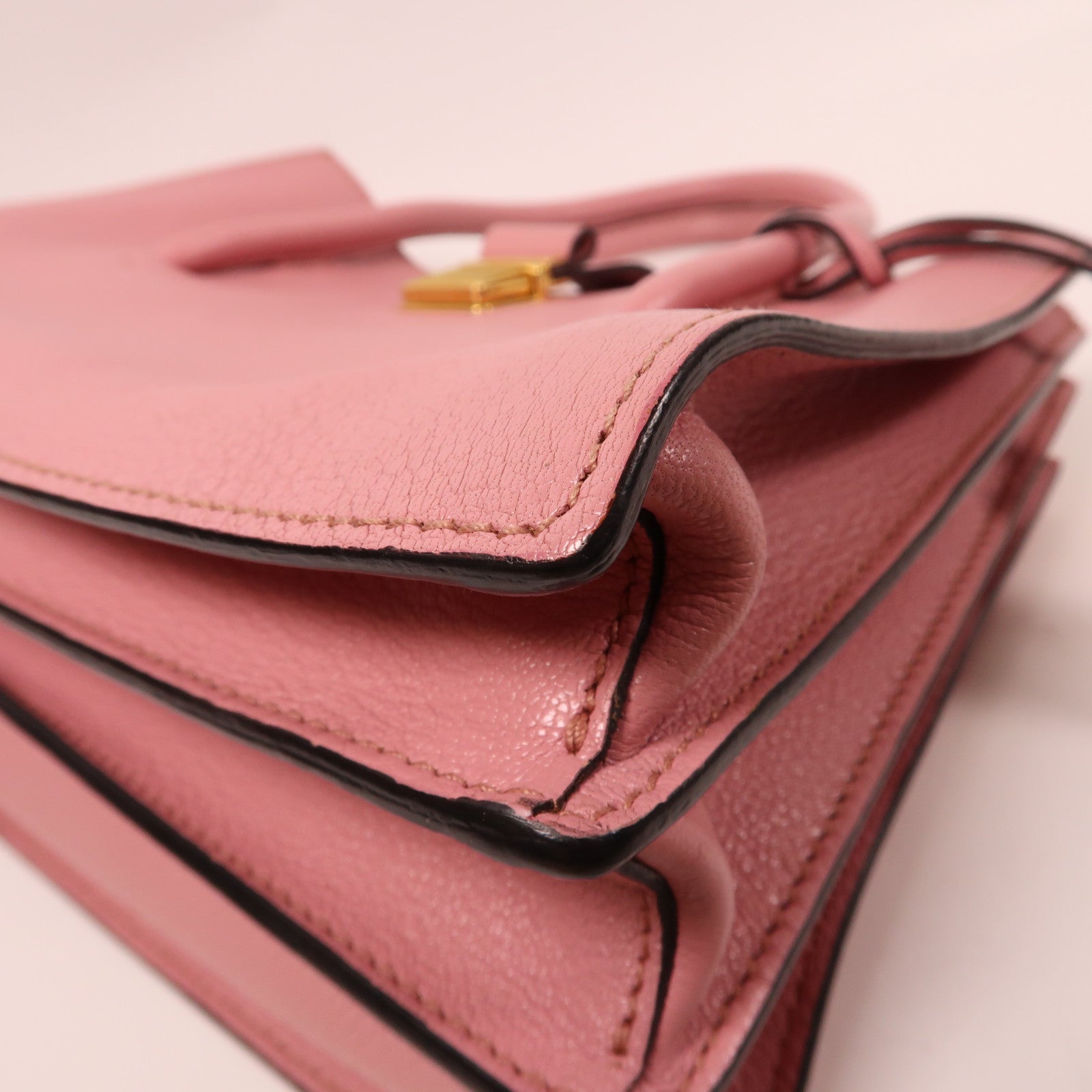 Miu Miu 牛皮皮革Madras金扣手挽肩背兩用袋粉紅色