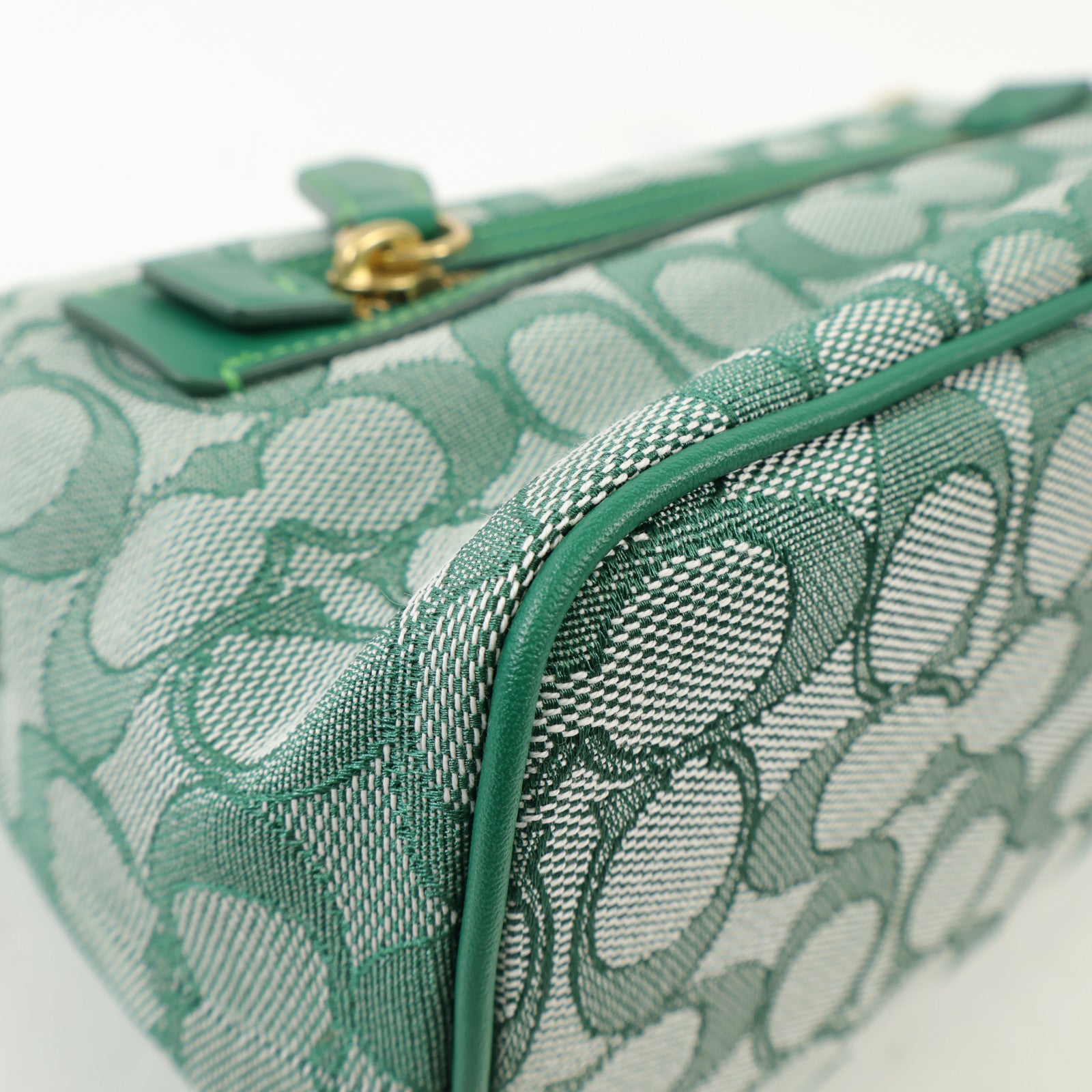 COACH 牛皮皮革Shoulder Bag金扣肩背袋