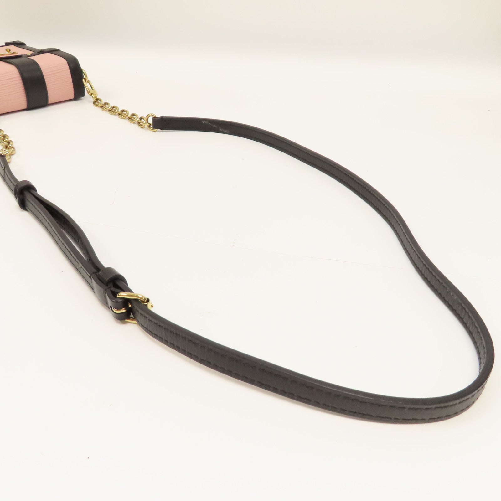 LOUIS VUITTON 【激減優惠】Epi Pochette Trunk金扣肩背袋粉紅色