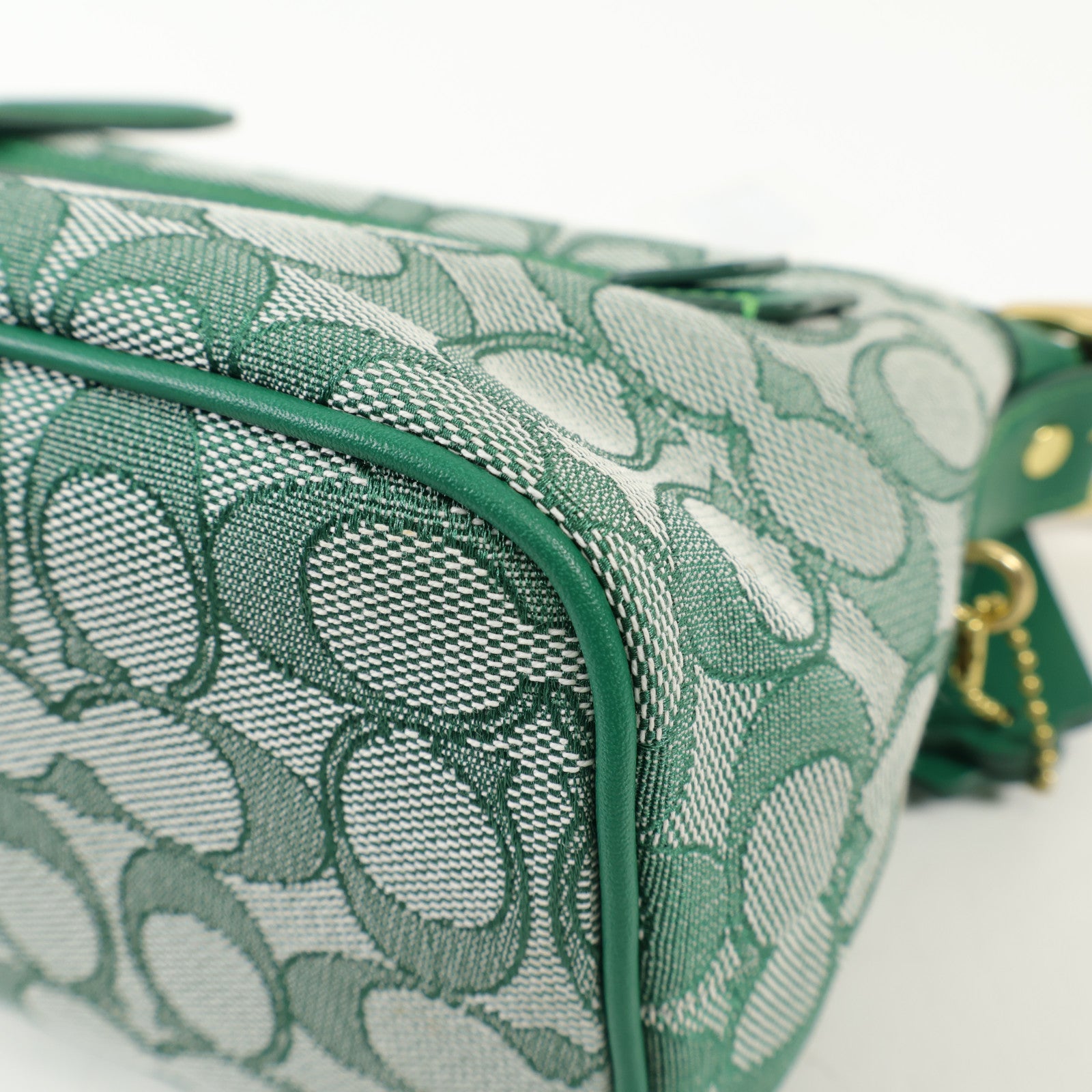 COACH 牛皮皮革Shoulder Bag金扣肩背袋