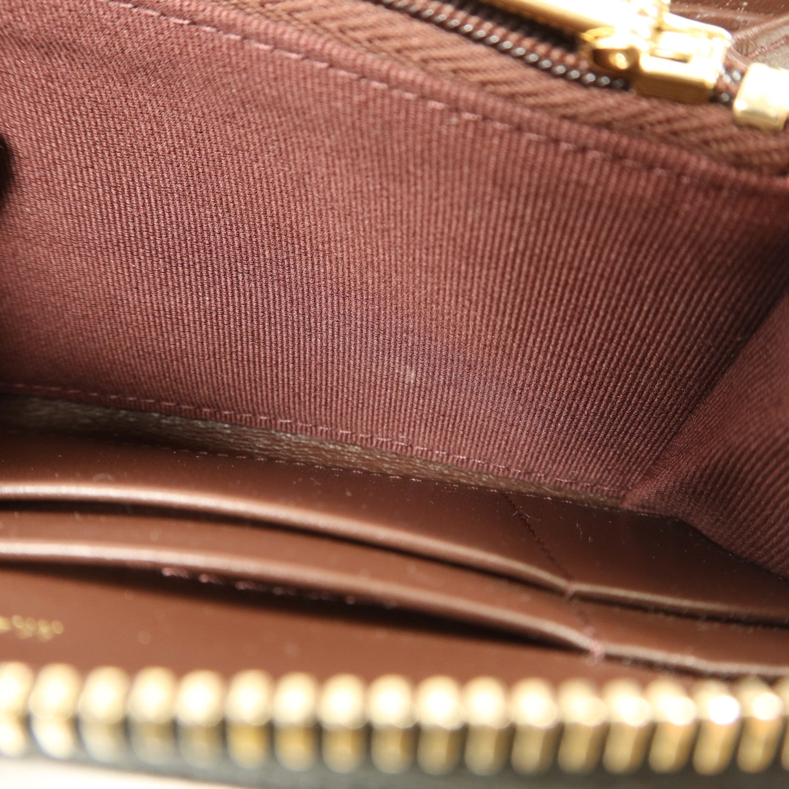 CHANEL 【激減優惠】牛皮皮革Zipper Wallet錢包