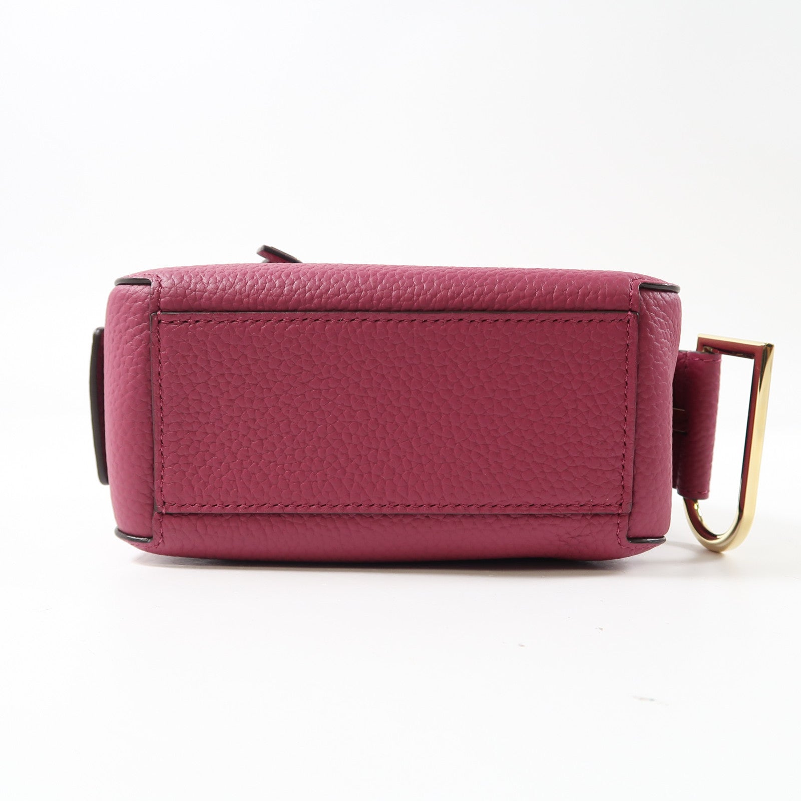 Delvaux 牛皮皮革Delvaux Cool Box Nano金扣手挽肩背兩用袋紅色