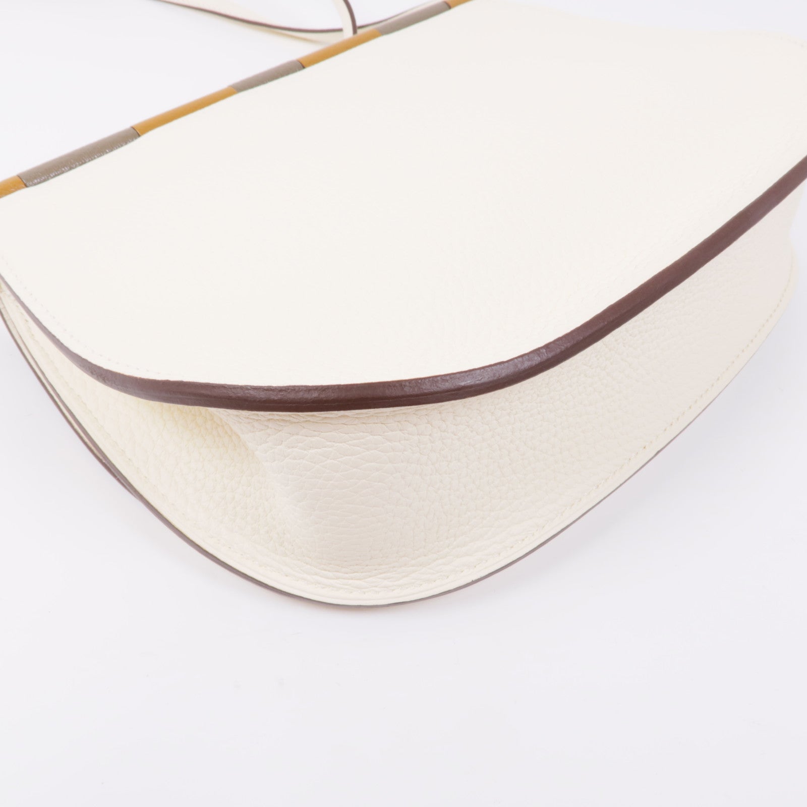 HERMES GHW Sac Saut Hermes 25 Shoulder Bag Taurillon Clemence Leather Nata