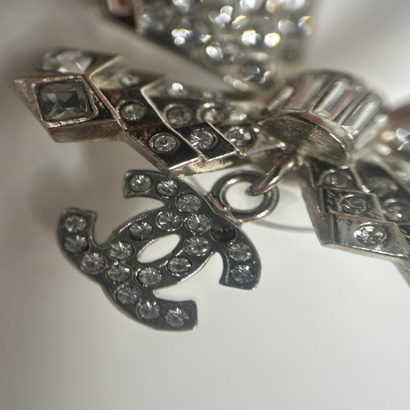 CHANEL CC Earrings Metal