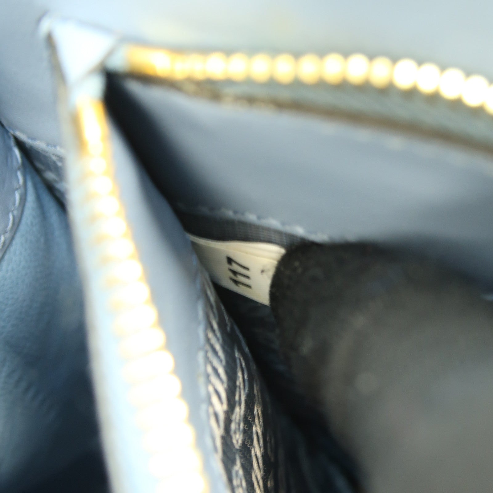 PRADA 【激減優惠】Saffiano皮革Shoulder Bag銀扣手挽肩背兩用袋藍色
