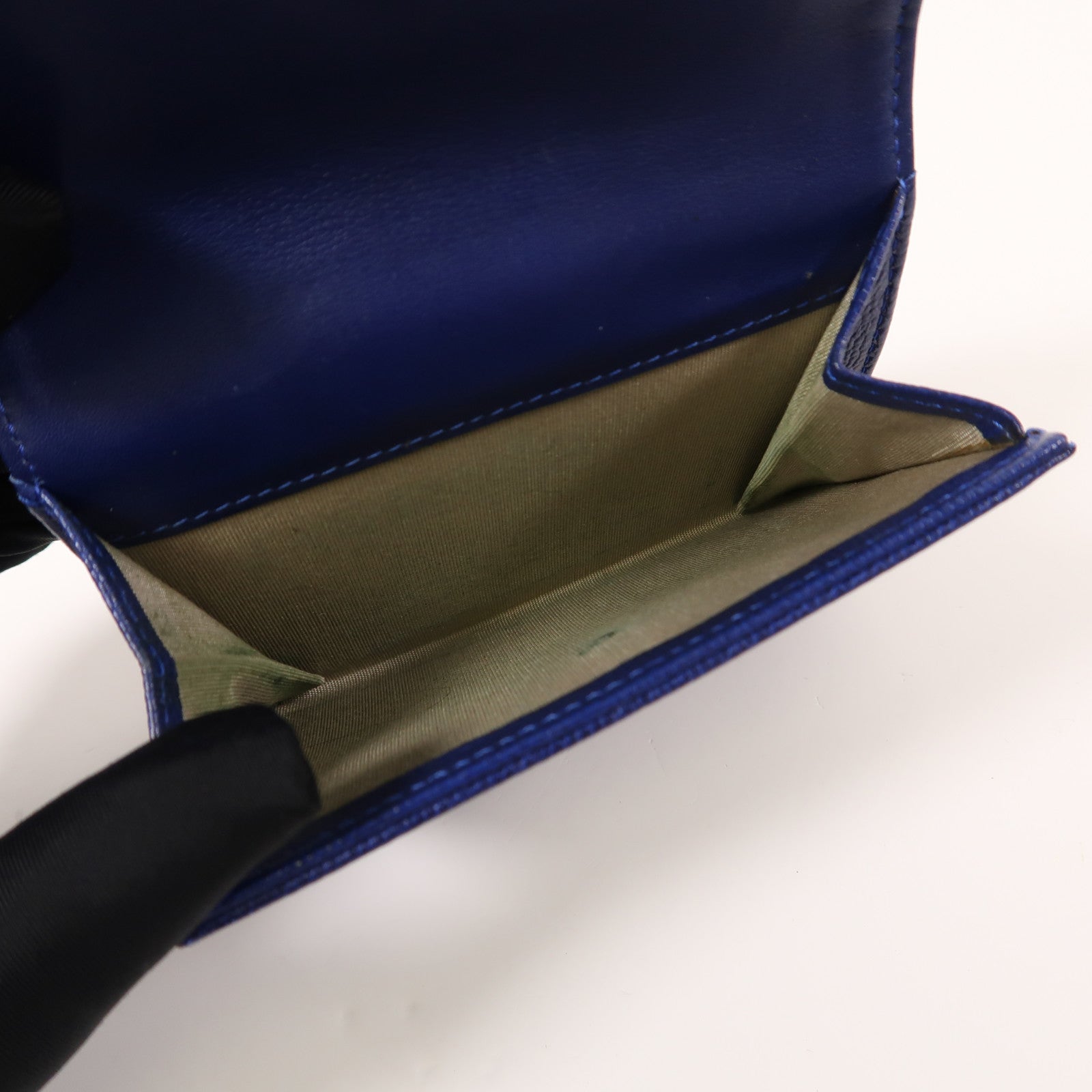 CHANEL 【激減優惠】牛皮皮革Wallet銀扣錢包