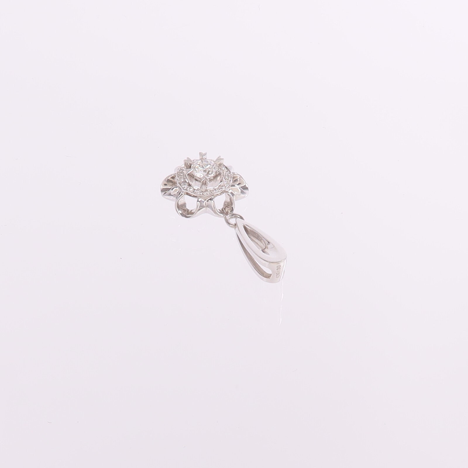 JEWELRY 【激減優惠】18K白金Diamond Pendant Top鑽石吊墜