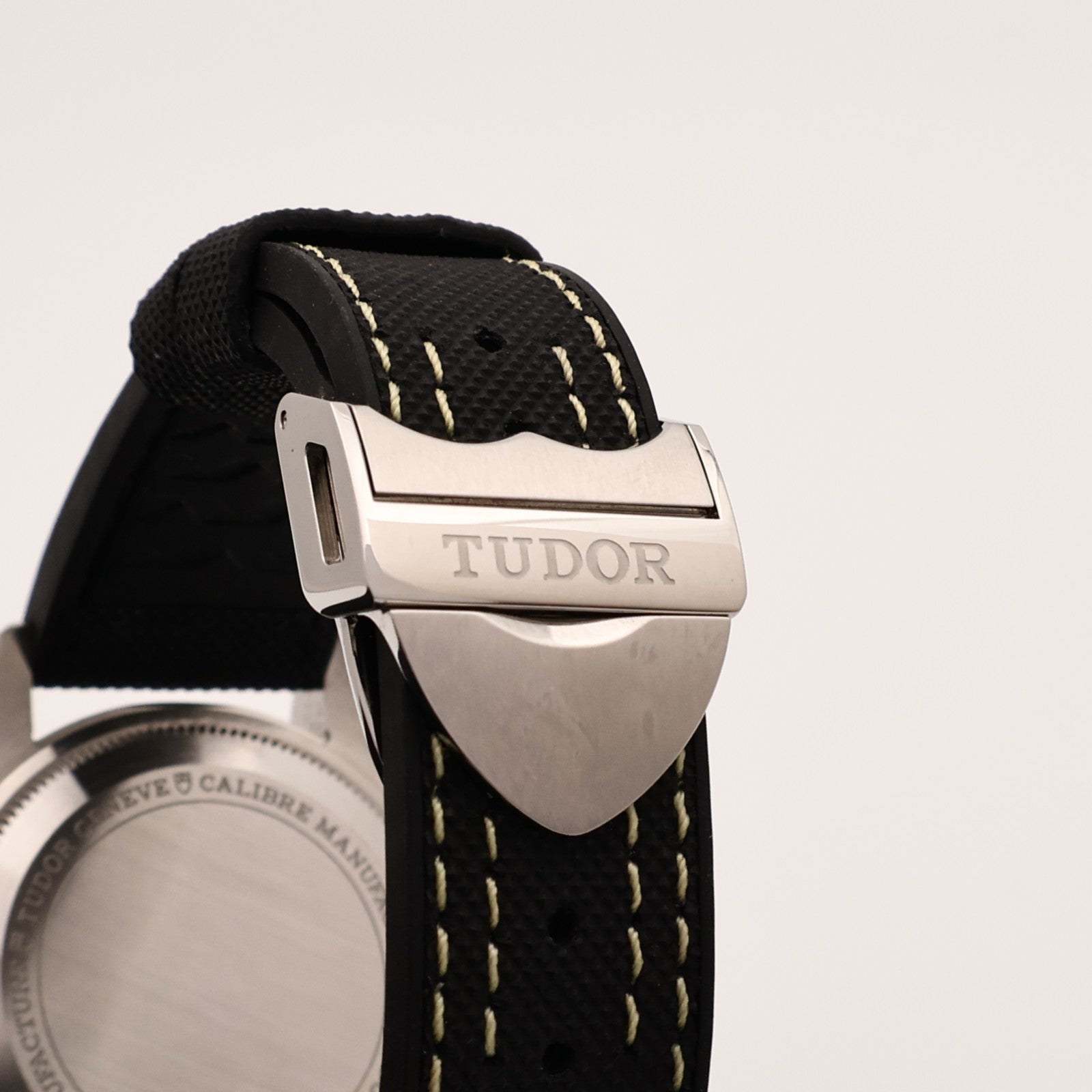 TUDOR Black Bay PRO 79470