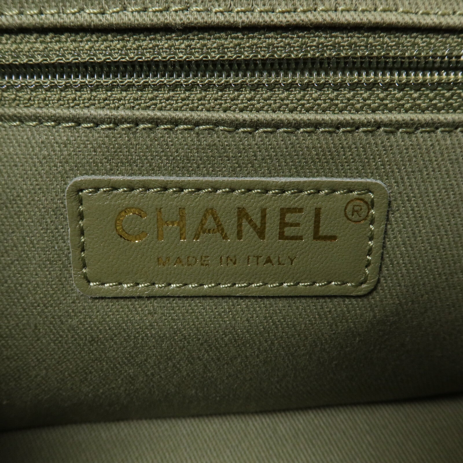 CHANEL 牛皮皮革Business Affinity Small鏈帶手挽肩背兩用袋