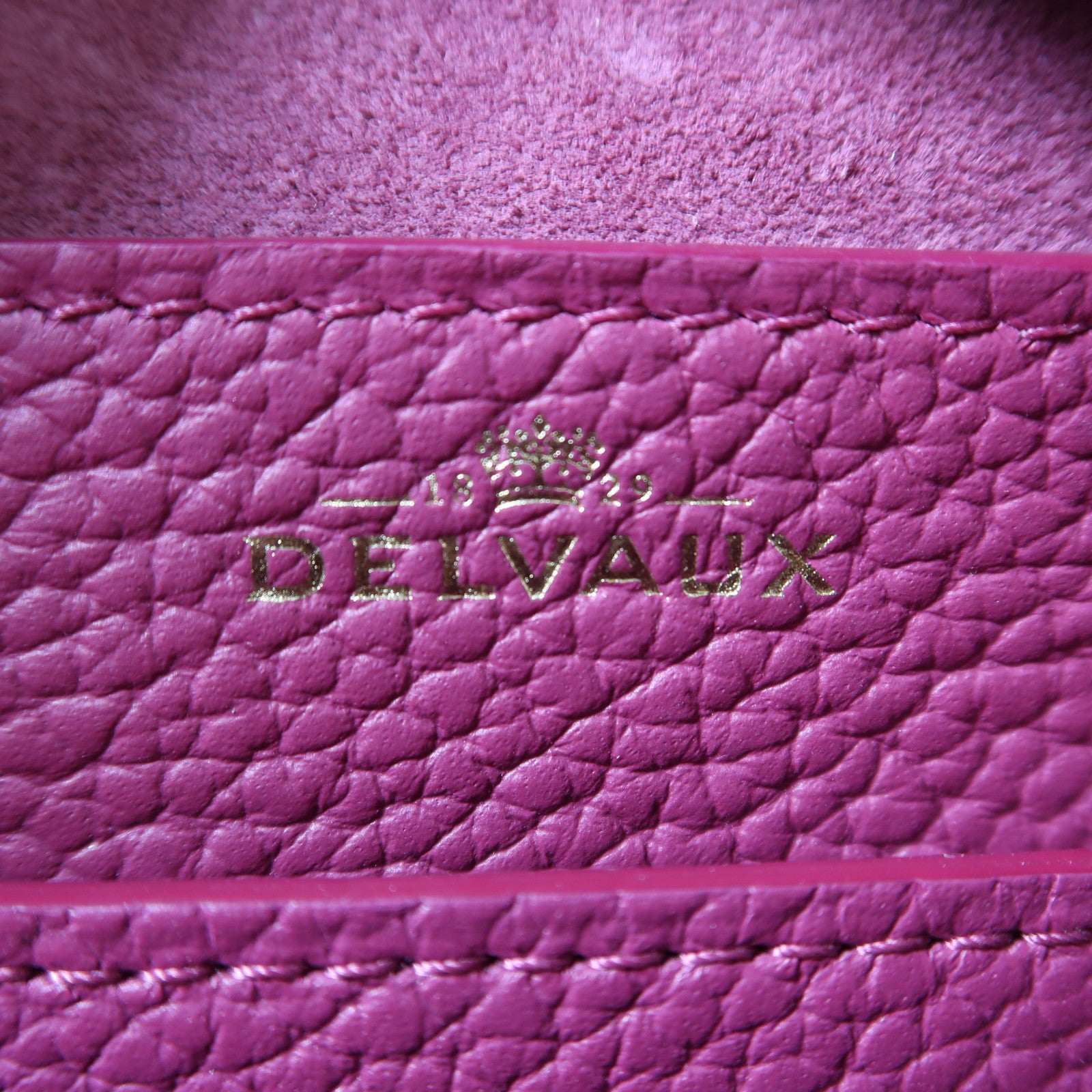 Delvaux 牛皮皮革Delvaux Cool Box Nano金扣手挽肩背兩用袋紅色
