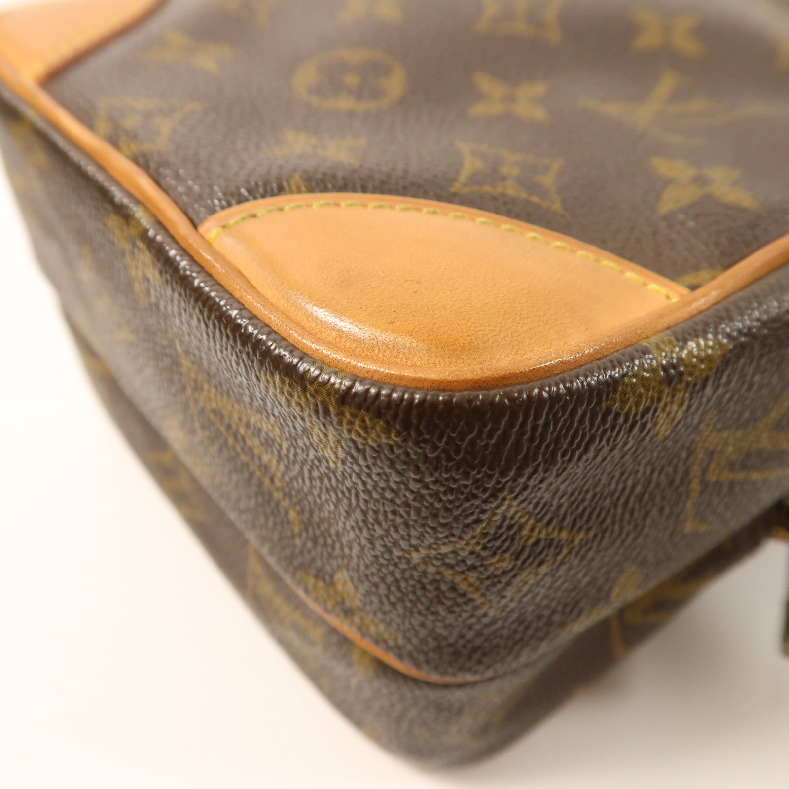 LOUIS VUITTON Monogram Amazon金扣肩背袋