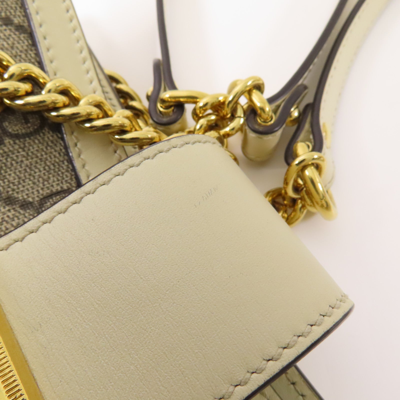 GUCCI 塗層帆布Padlock金扣肩背袋