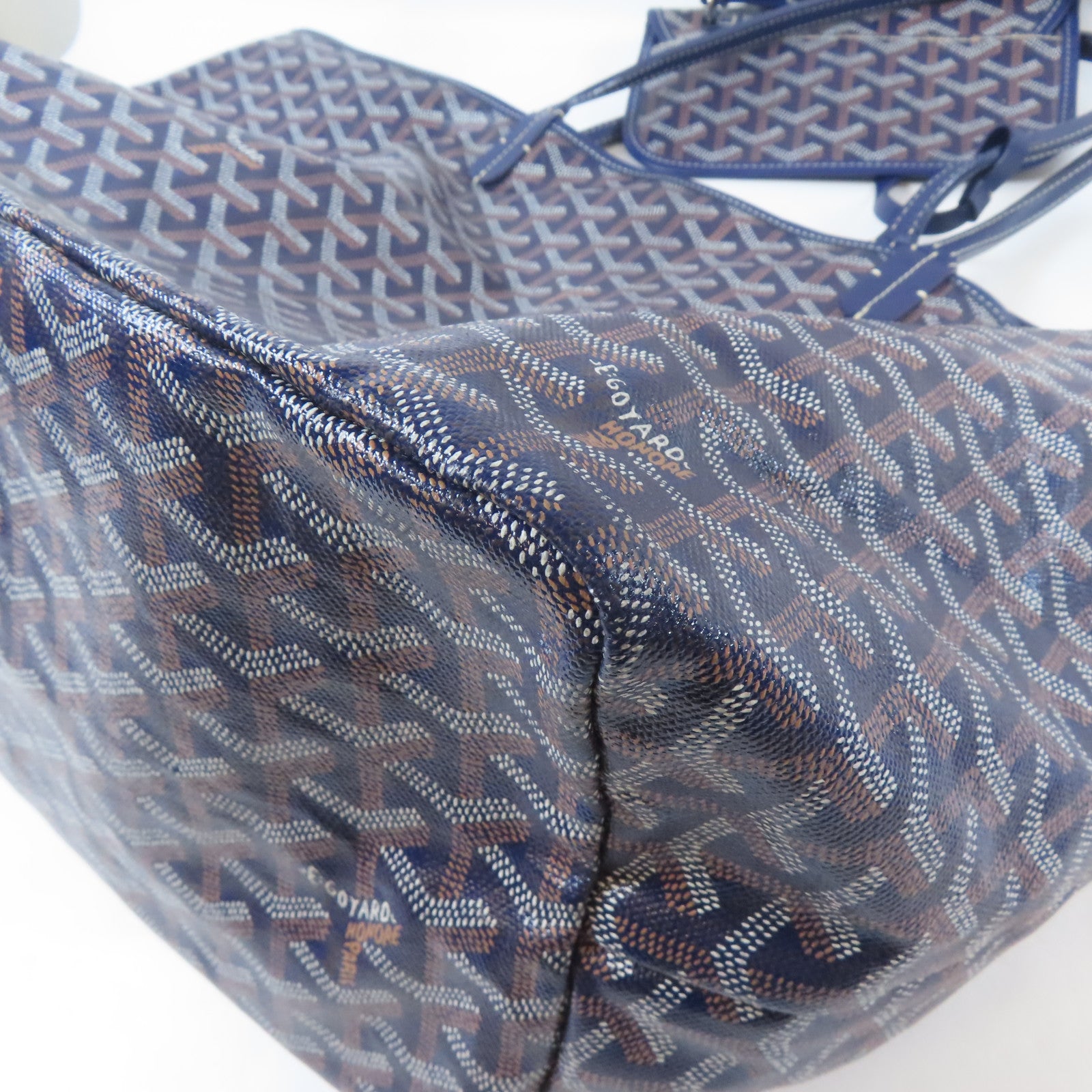 GOYARD 塗層帆布Ama Louis GM銀扣肩背袋深藍色