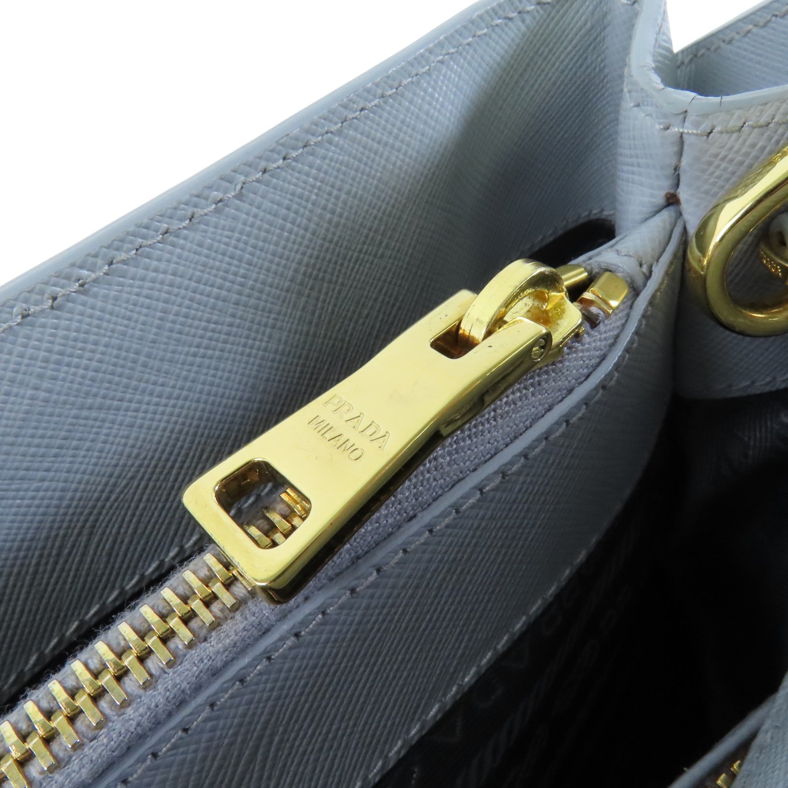 PRADA Saffiano皮革Galleria Saffiano金扣手挽肩背兩用袋