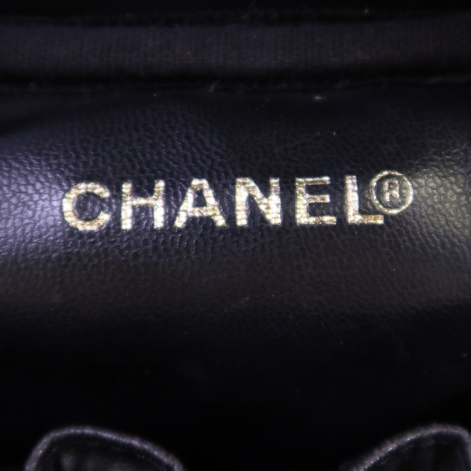 CHANEL 牛皮皮革Vanity金扣手挽袋