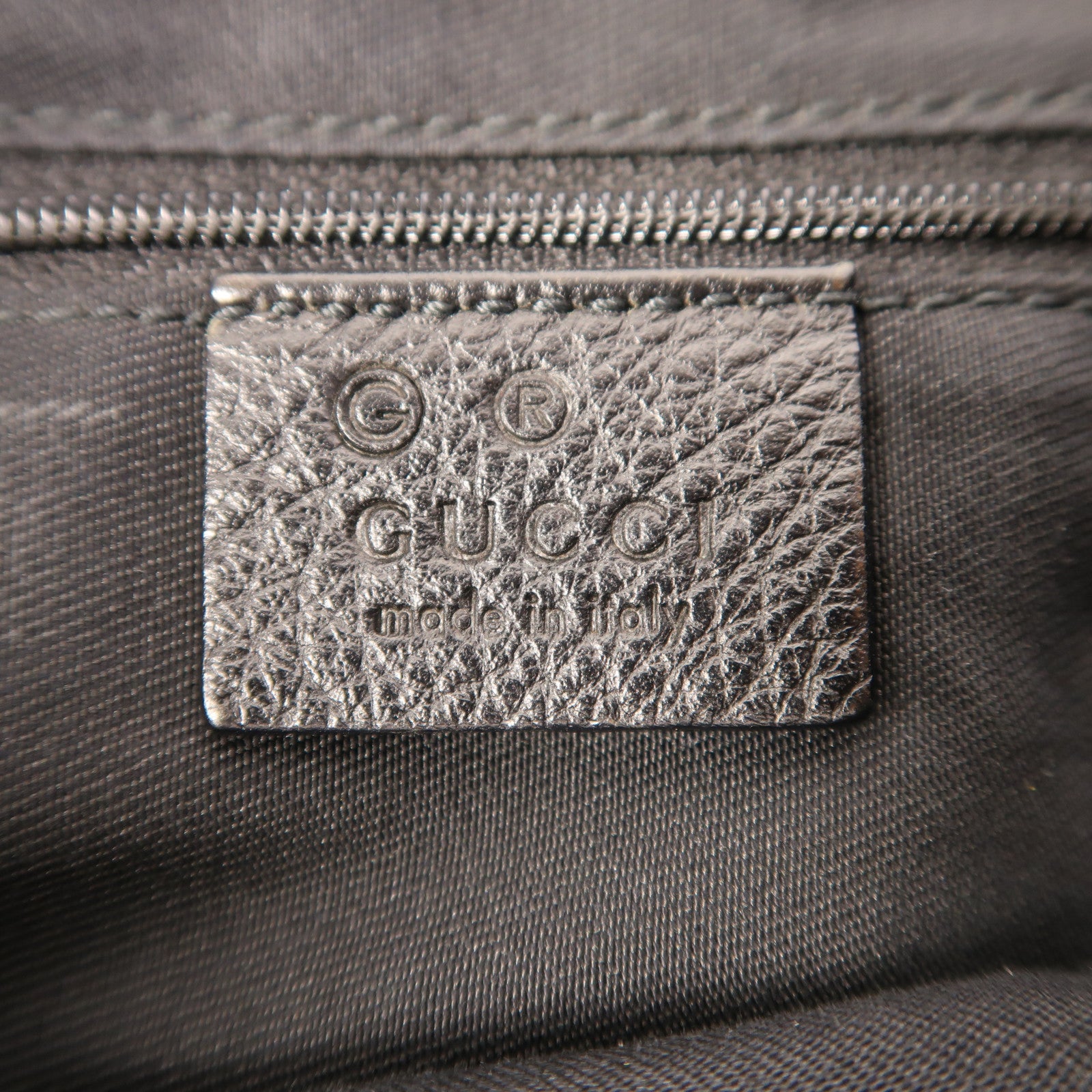 GUCCI 帆布Shoulder Bag銀扣肩背袋