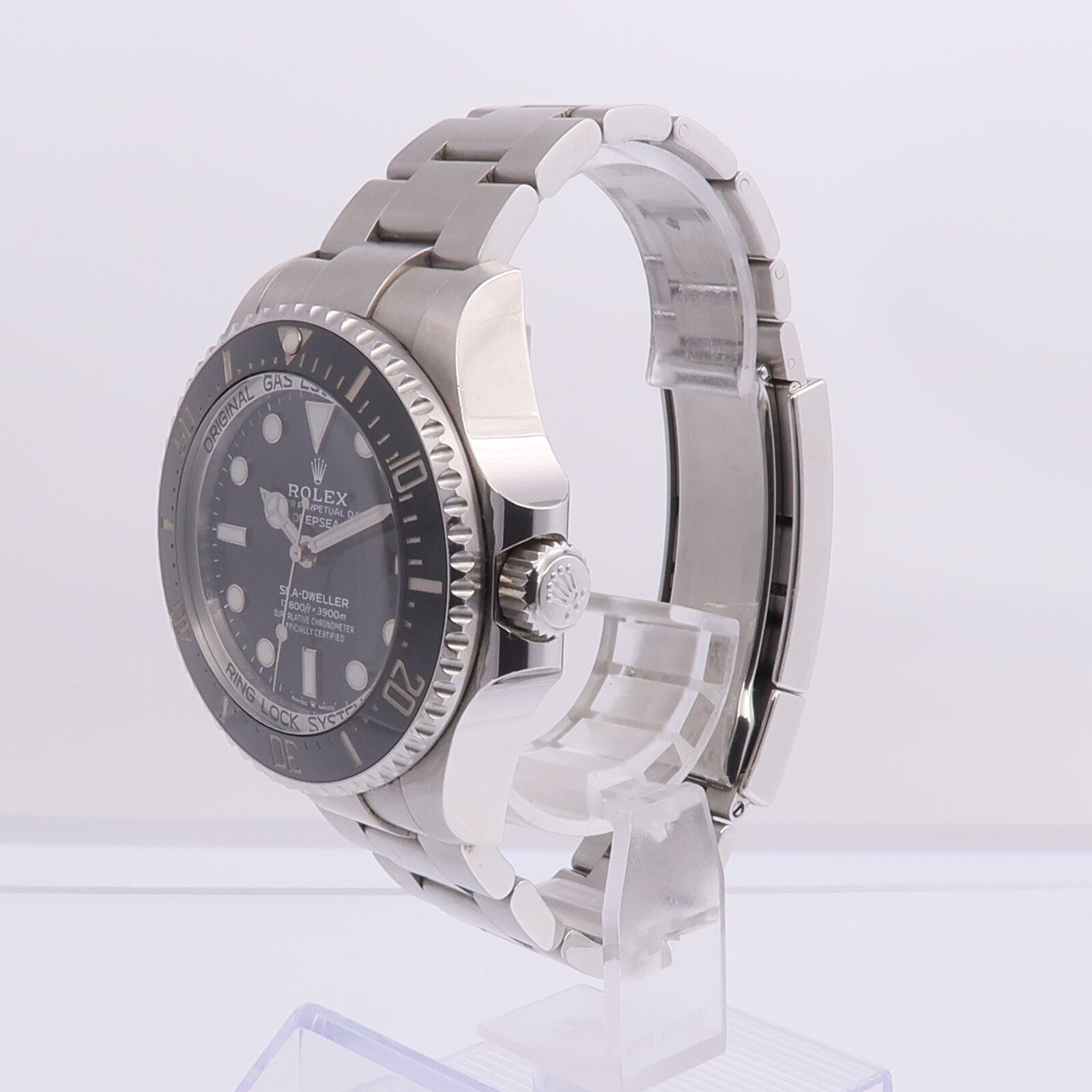 ROLEX Sea-Dweller 126660