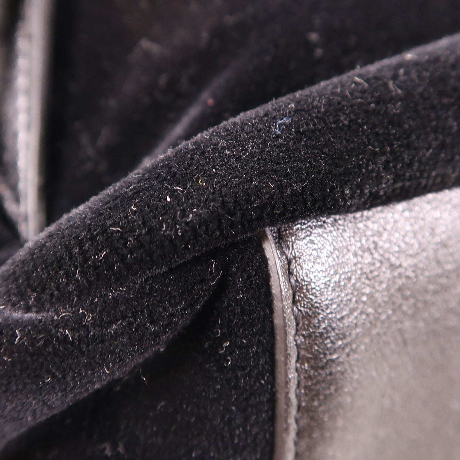 SAINT LAURENT 牛皮皮革/天鵝絨Backpack金扣背包